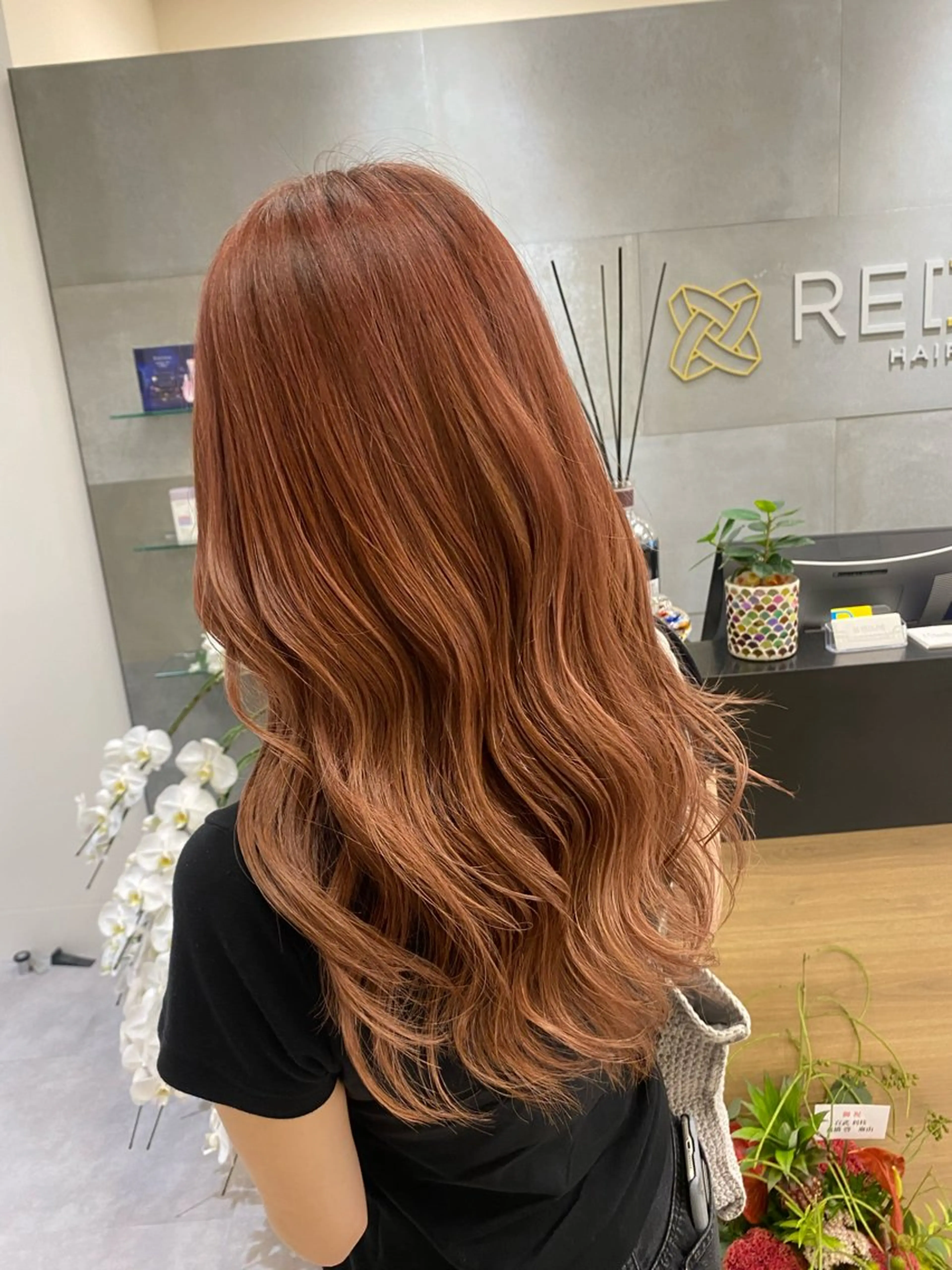 ロング カラー ベージュカラー ピンクカラー ピンクベージュ 中尾 綺のヘアスタイル