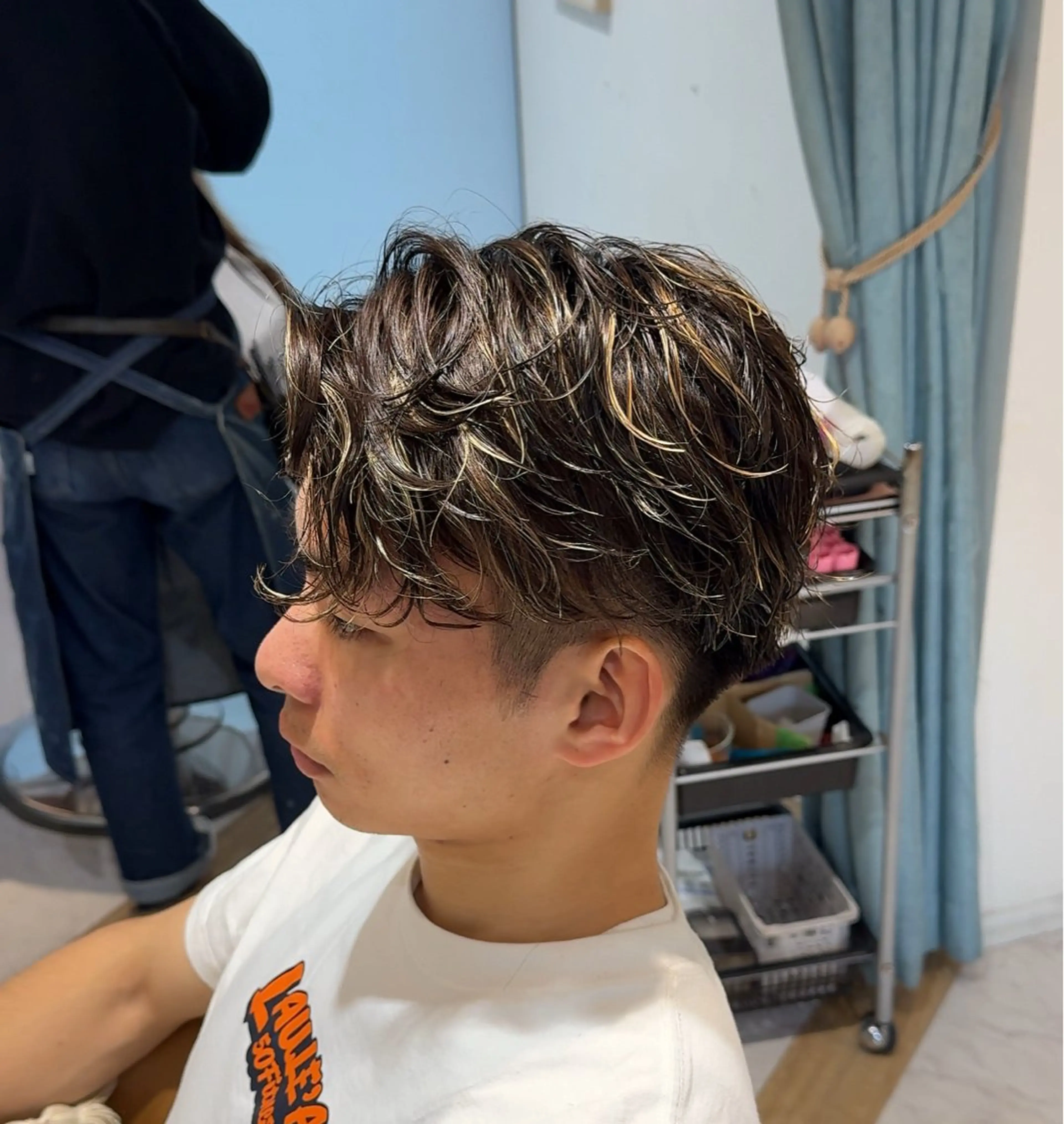 ミディアム カラー メンズ カット ヘアカラー トリートメント ヘアセット Lond  strada所属・ハクヤ心斎橋 パーマ/縮毛矯正のヘアスタイル