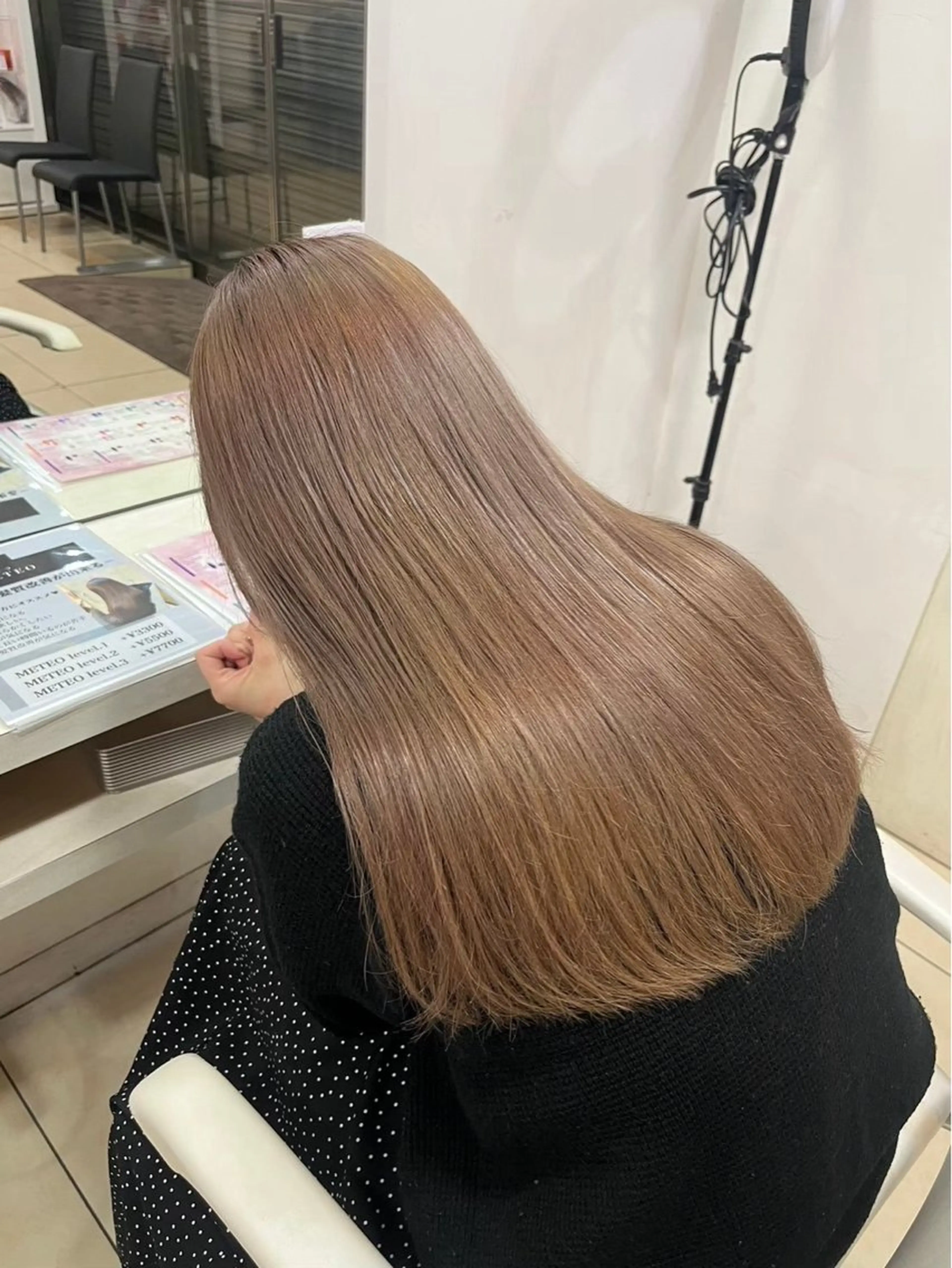 ロング ヘアカラー [髪質改善カラー] 光^._.^の眉毛・アイブロウイメージ