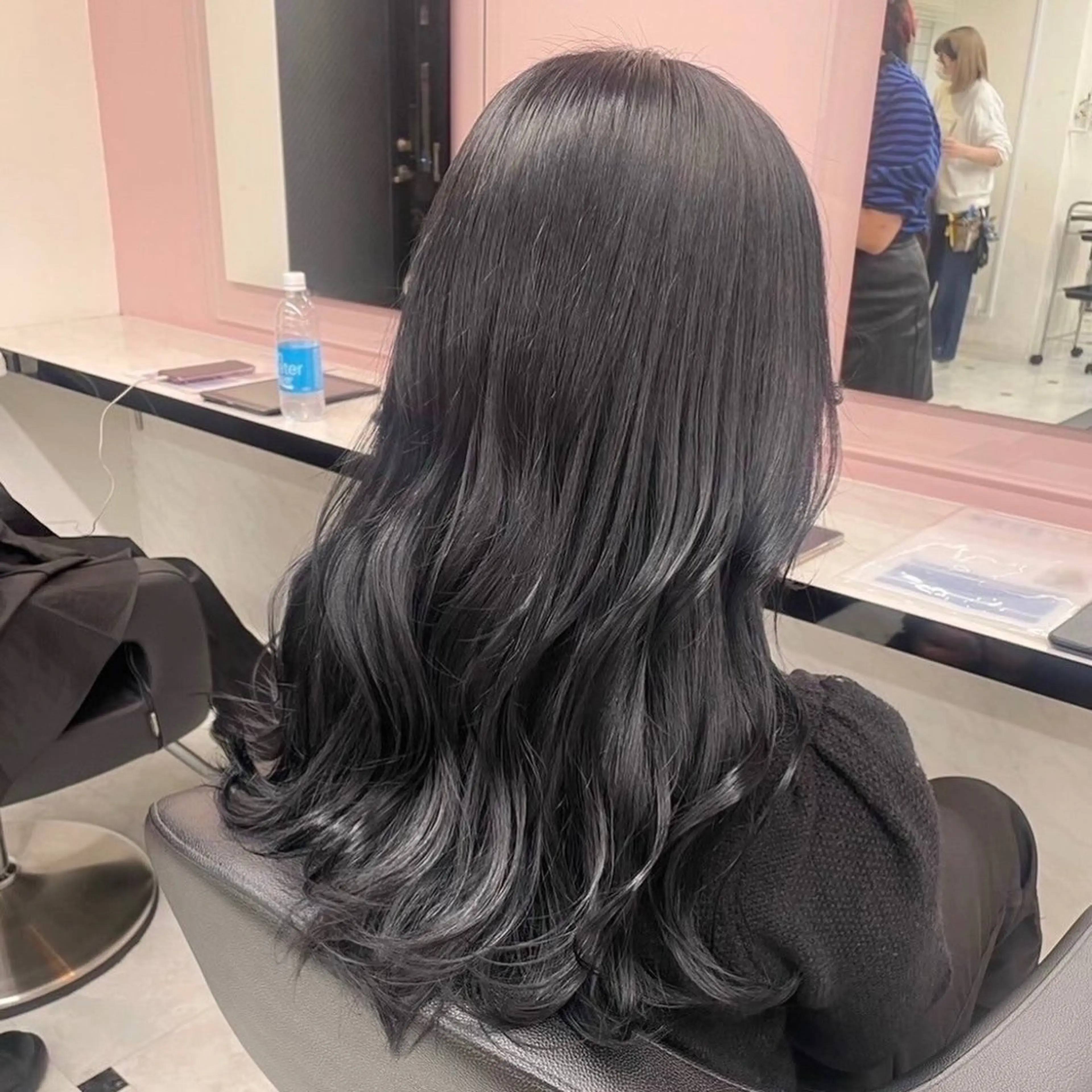 セミロング カラー 透明感カラー 星﨑 香穂のヘアスタイル