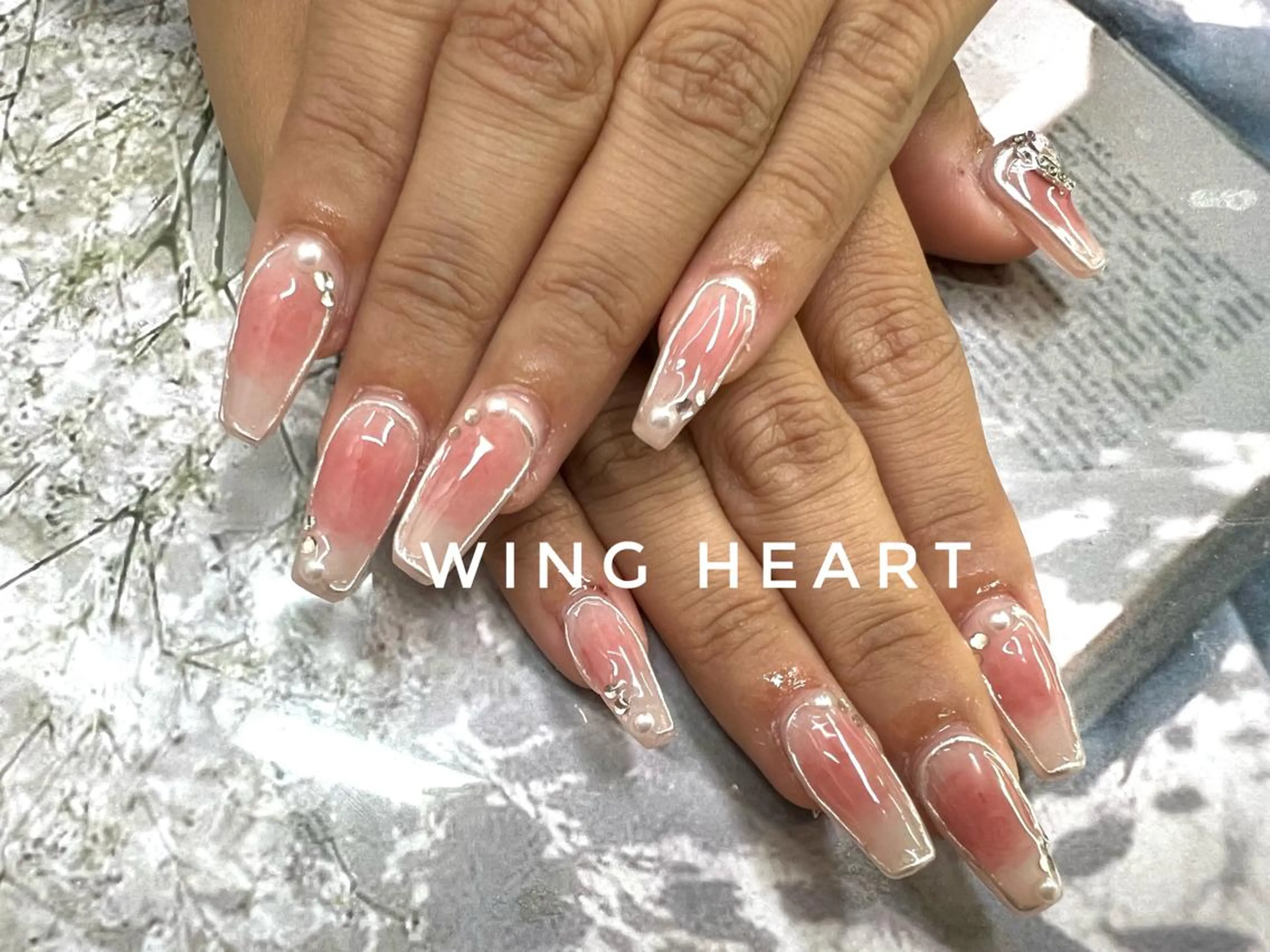 ネイル I. AYUMIのネイルデザイン