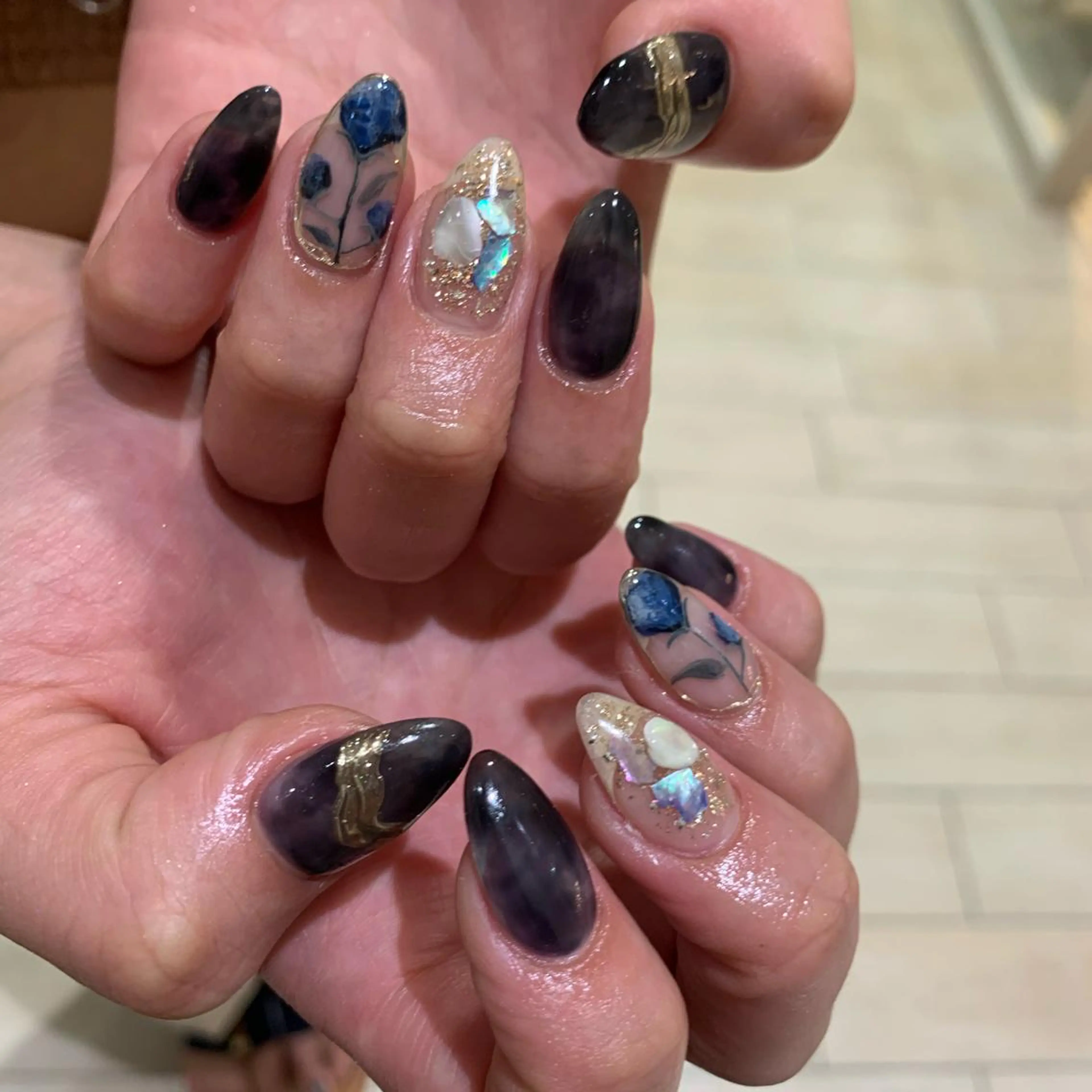 ショート カラー パーマ ヘアアレンジ メンズ キッズ ネイル マツエク・マツパ feey ⁑erinaのネイルデザイン