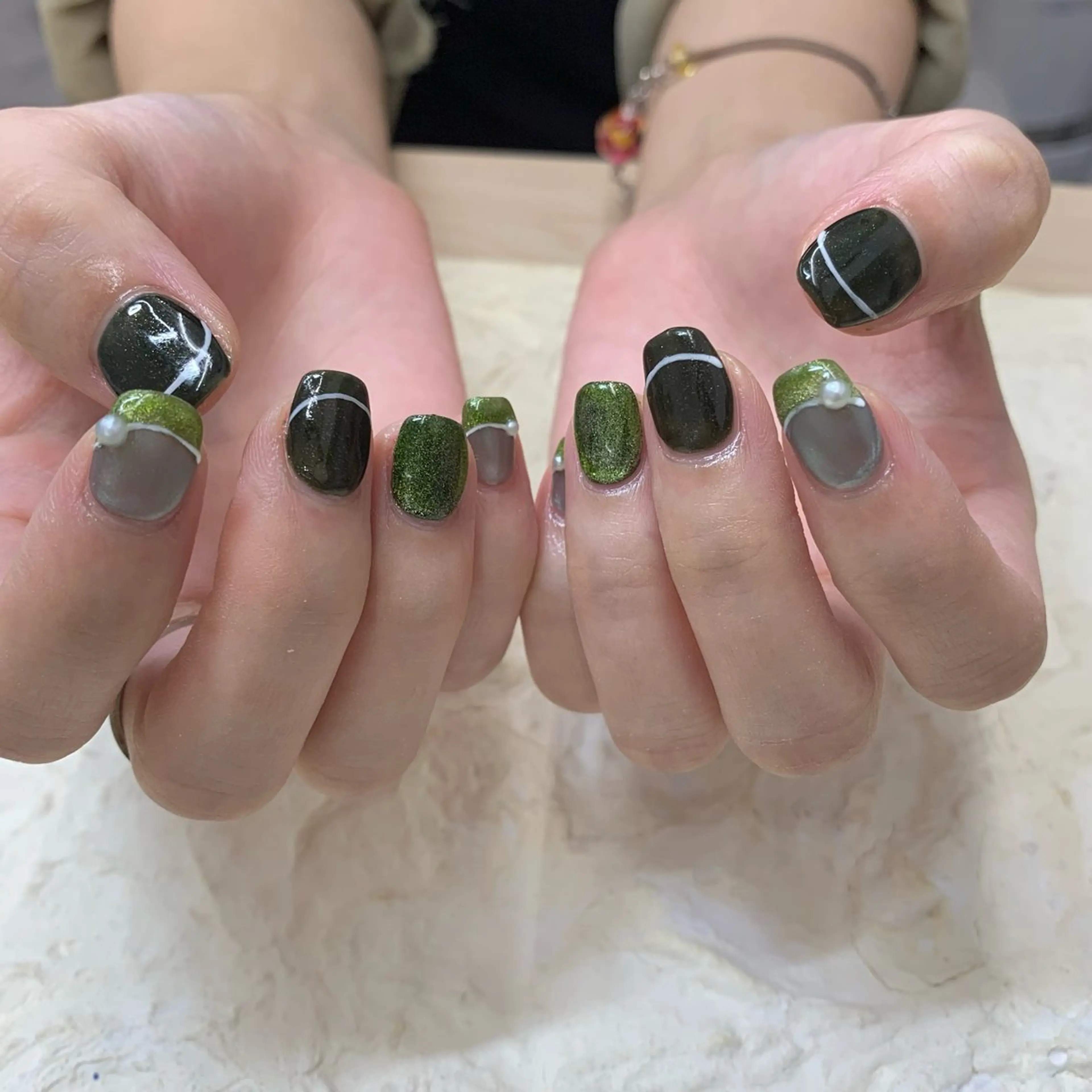 ネイル マキノ ユイのネイルデザイン