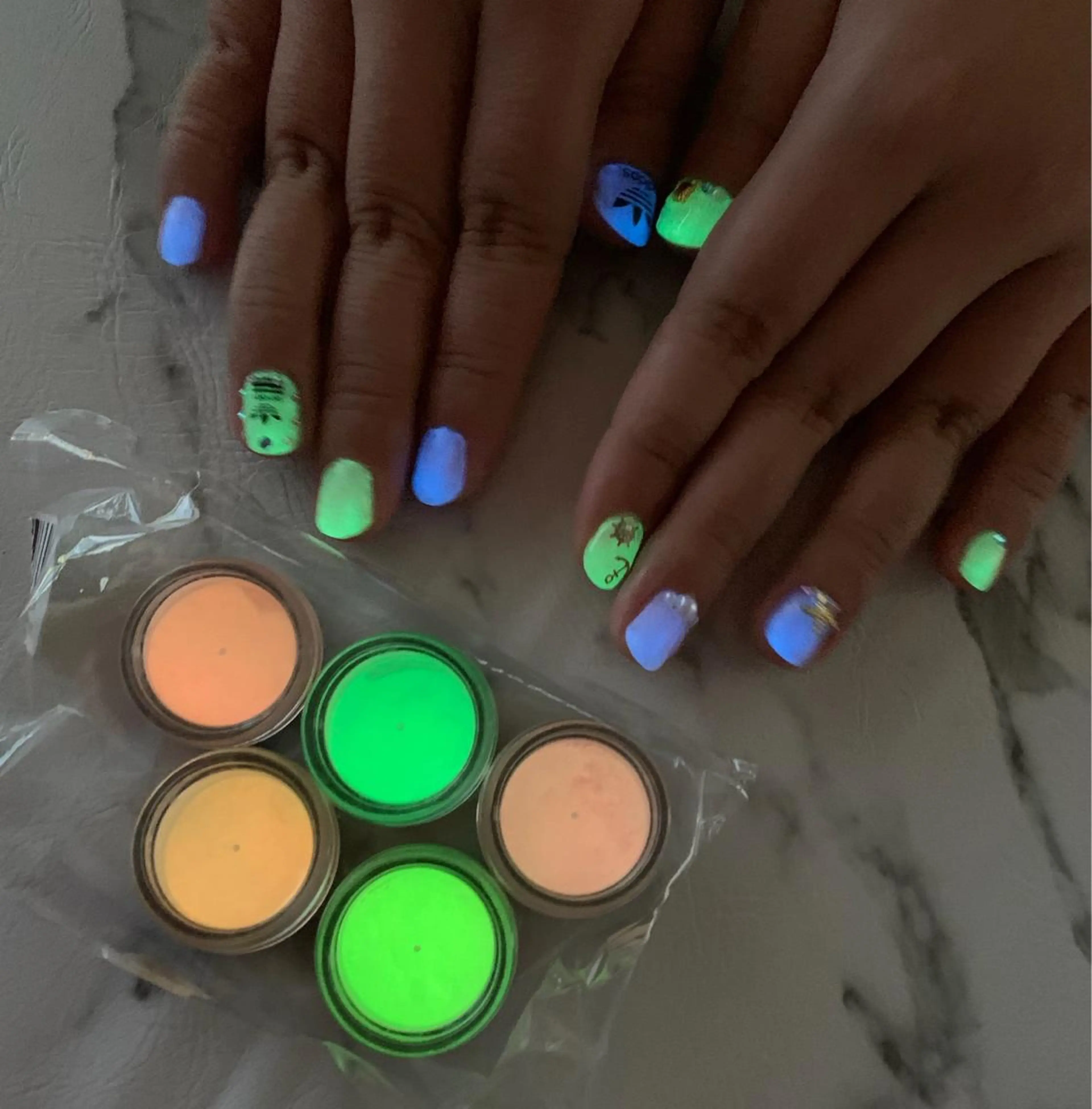 ネイル アニマル柄 アートネイル ジェルネイル ニュアンスネイル ネイルチップ ハンドネイル x.1.0.nail ♡Cのネイルデザイン