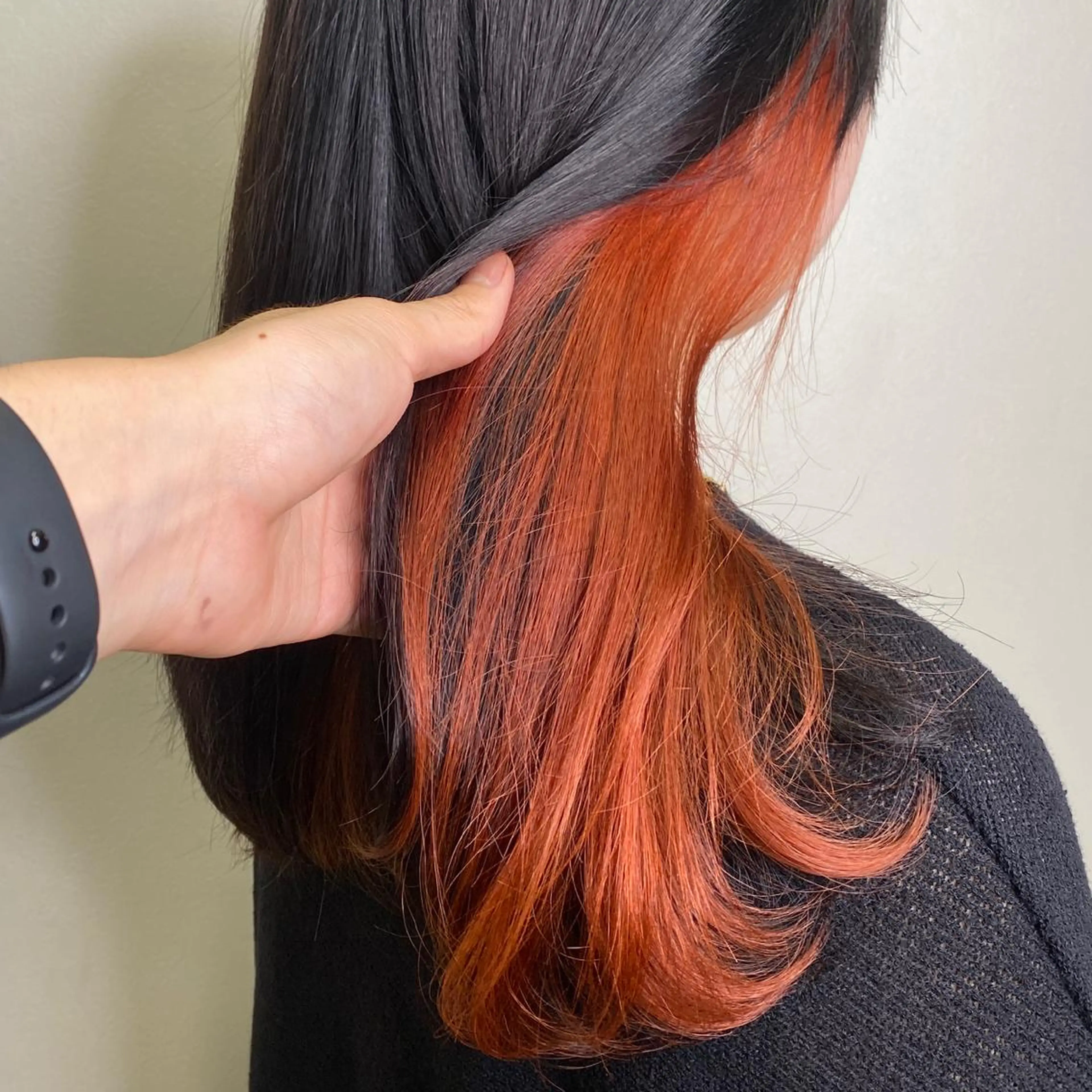 セミロング カラー SALOWIN 新宿三丁目EAST所属・レイヤーカット layercut✂️のヘアスタイル