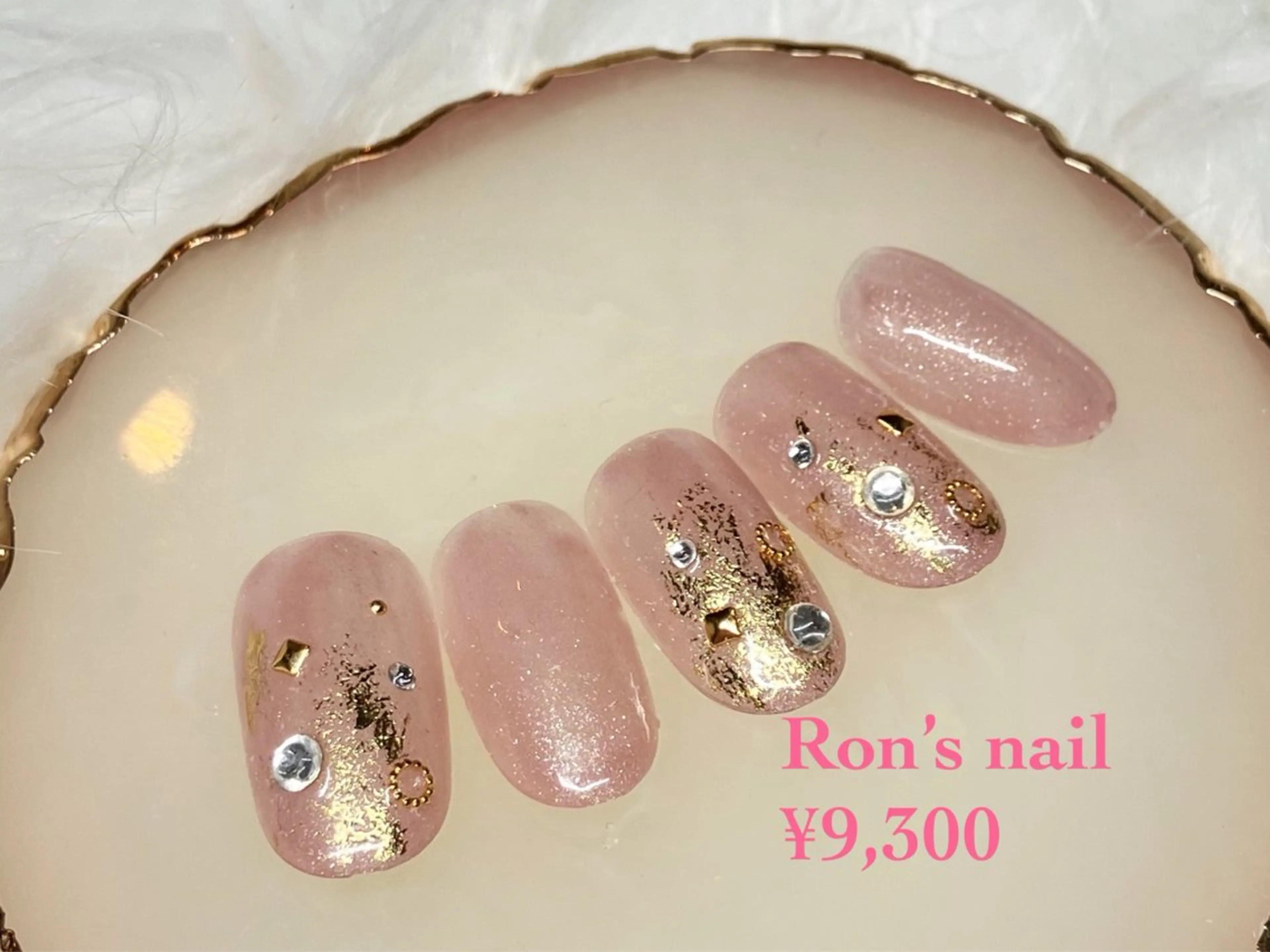 ネイル Ron's 成田のネイルデザイン