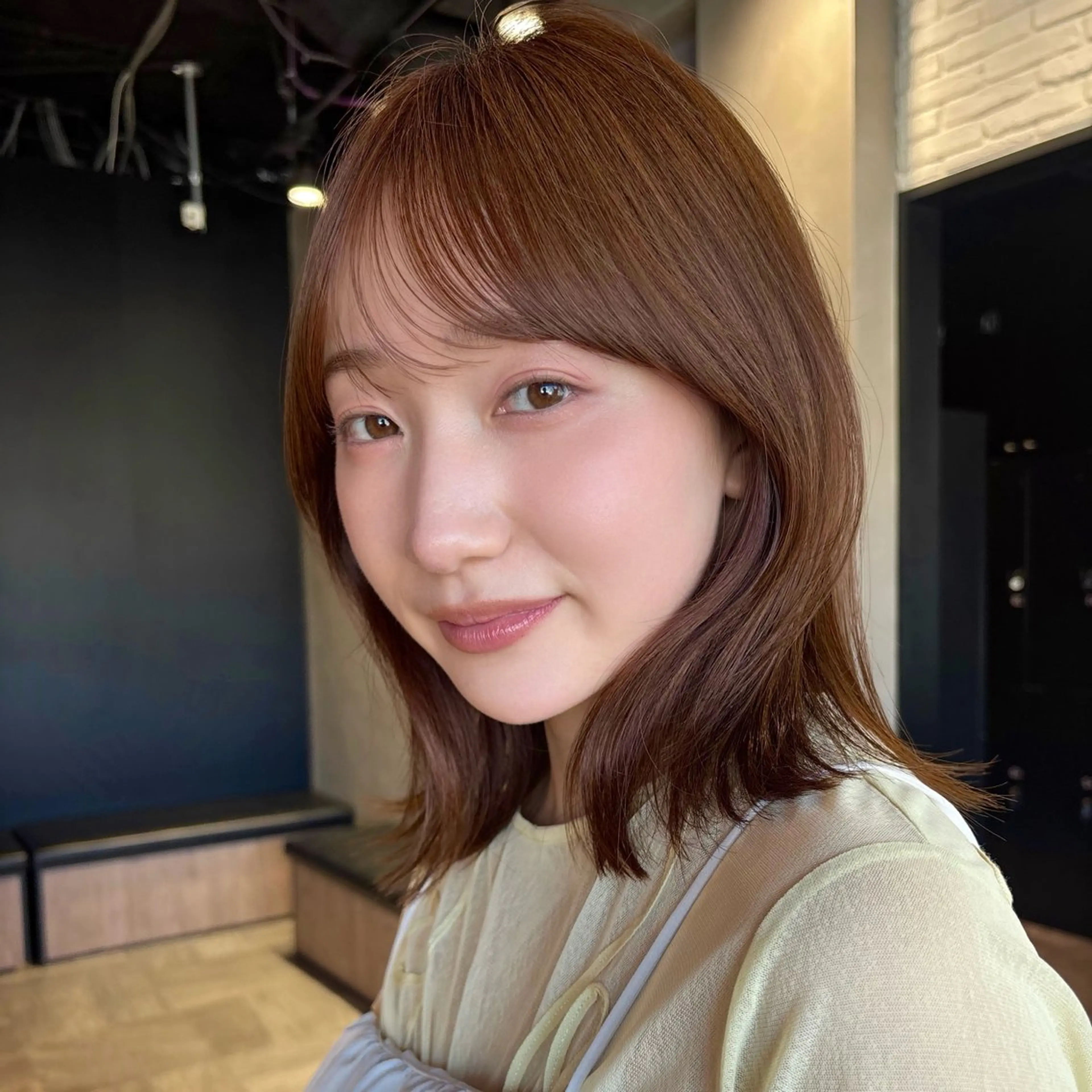 ミディアム カラー ブラウンカラー ボブ シースルーバング カット ヘアカラー トリートメント 顔まわり🥨レイヤー /透明感/水口舞奈のヘアスタイル