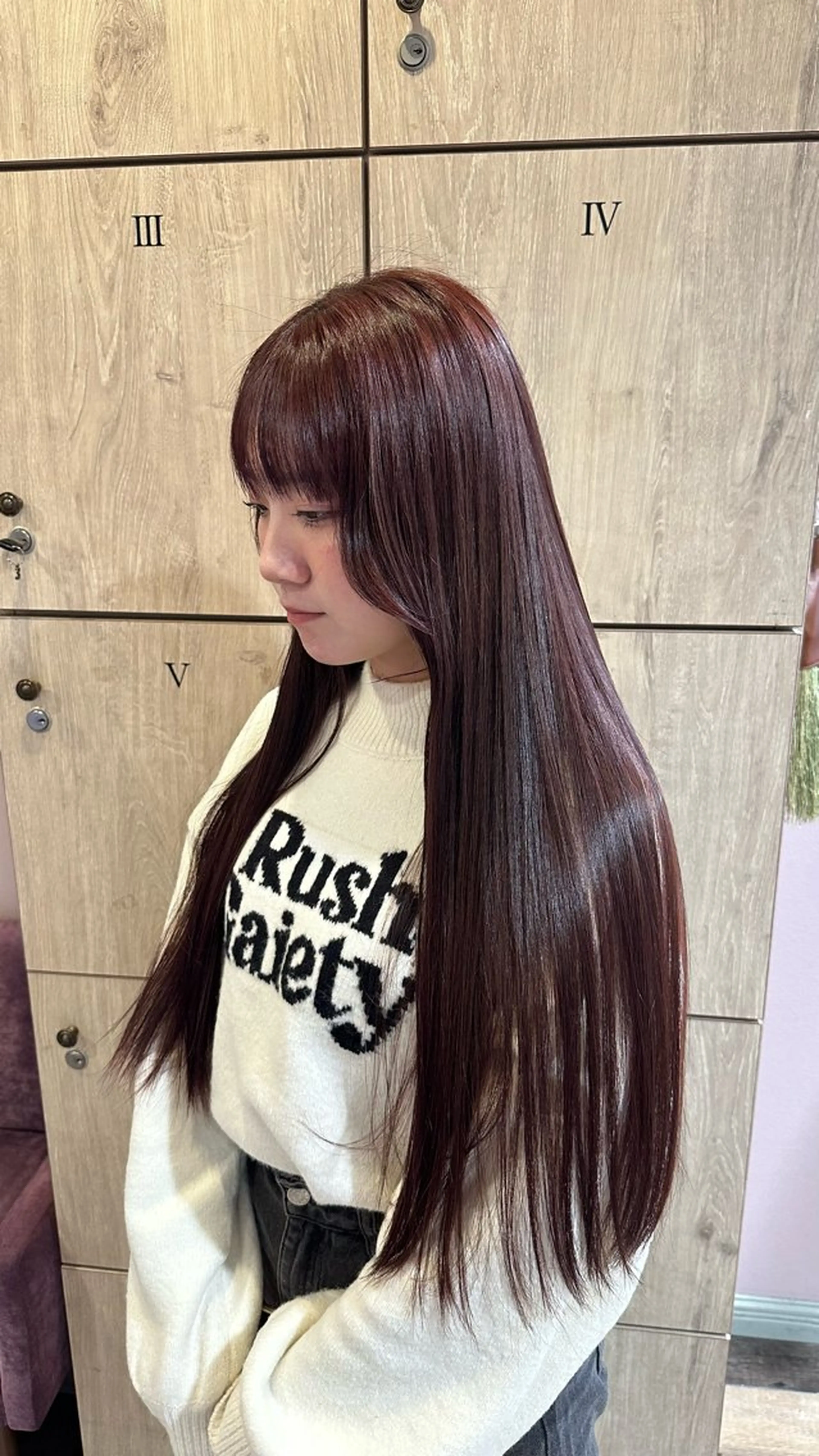 ロング カラー 黒髪 ブリーチ ダブルカラー ブリーチなしカラー 柔らかいcolor ￤韓国￤🩰マユ🩰のヘアスタイル