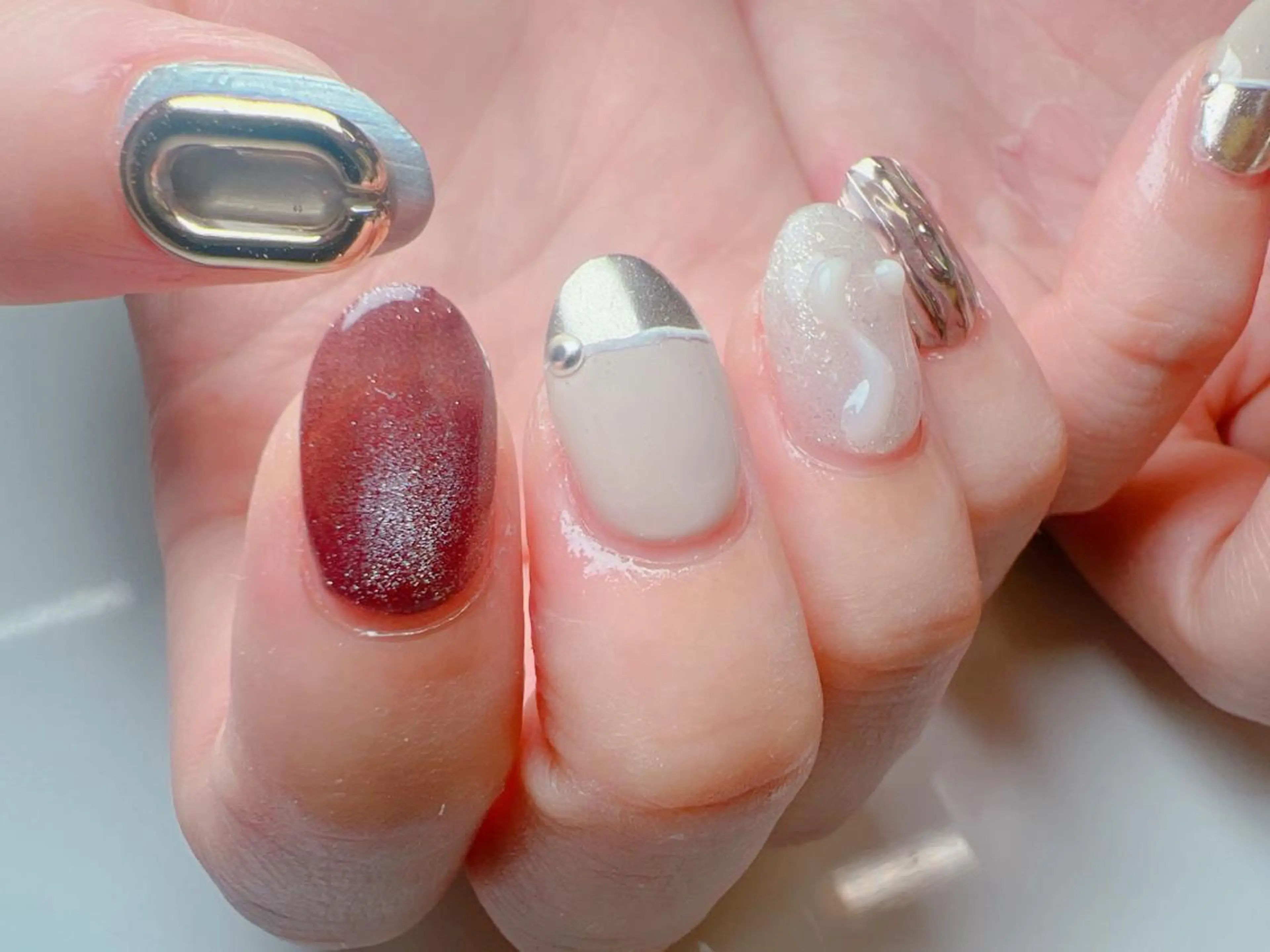 ネイル ハンドネイル Nail Salon L'arc所属・💊大阪/心斎橋 moni🧠のネイルデザイン