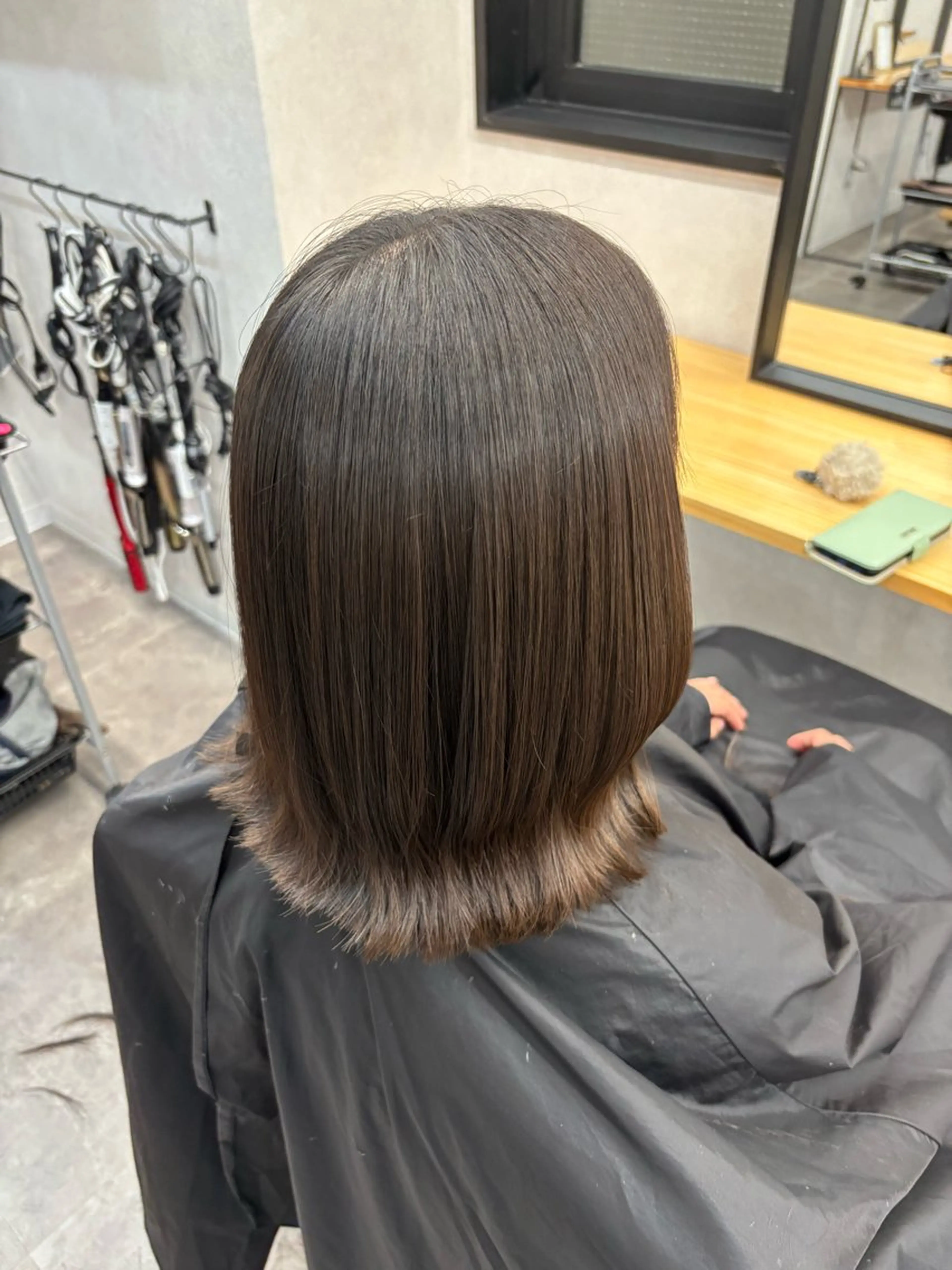 ミディアム 顔周りカット レイヤーカット エクステ/ハイトーン /ミサキのヘアスタイル