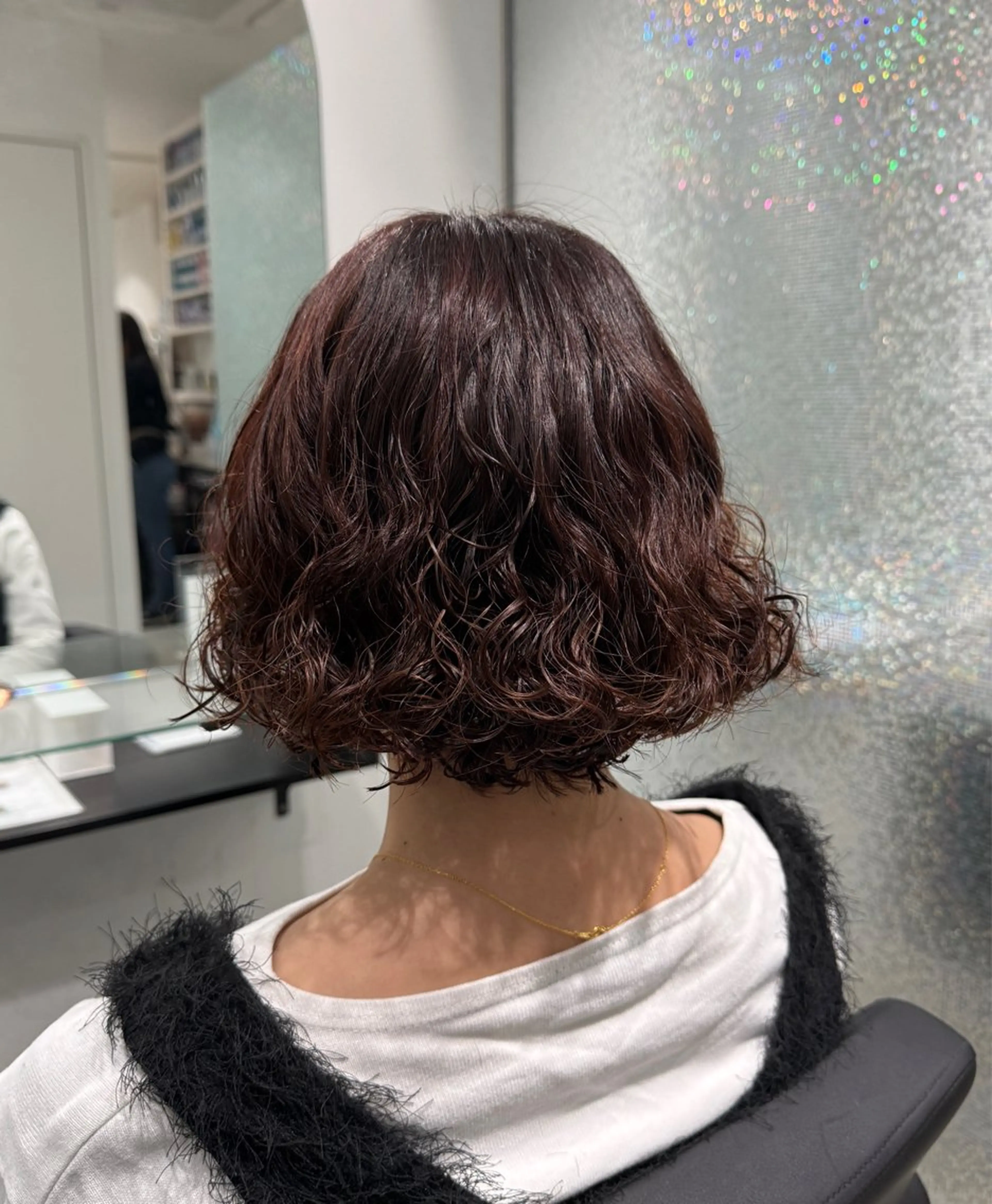 ミディアム パーマ 似合わせスタイル☁️ 堀内志茉🍀のヘアスタイル