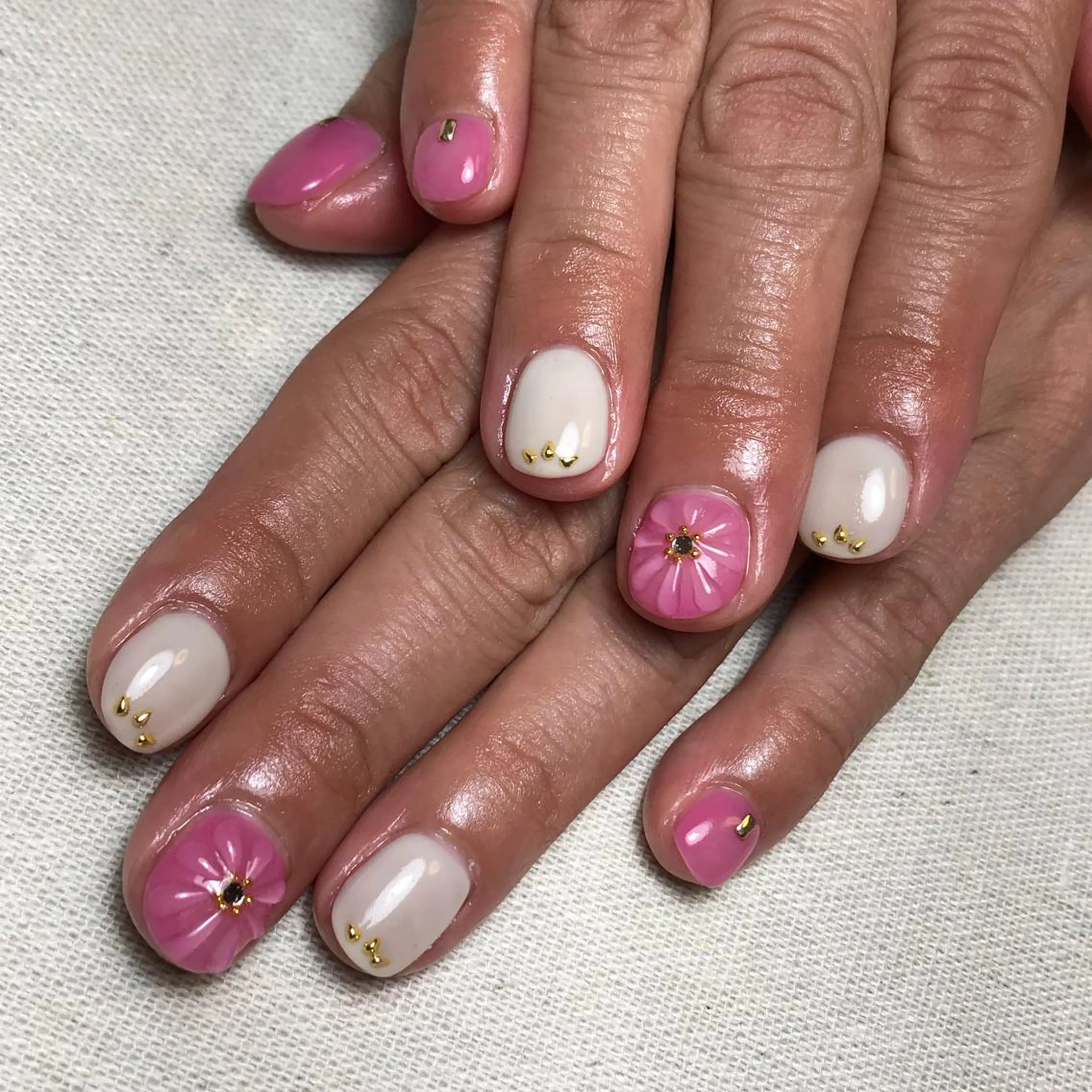 ネイル ハンドネイル 💅chainail _aiのネイルデザイン