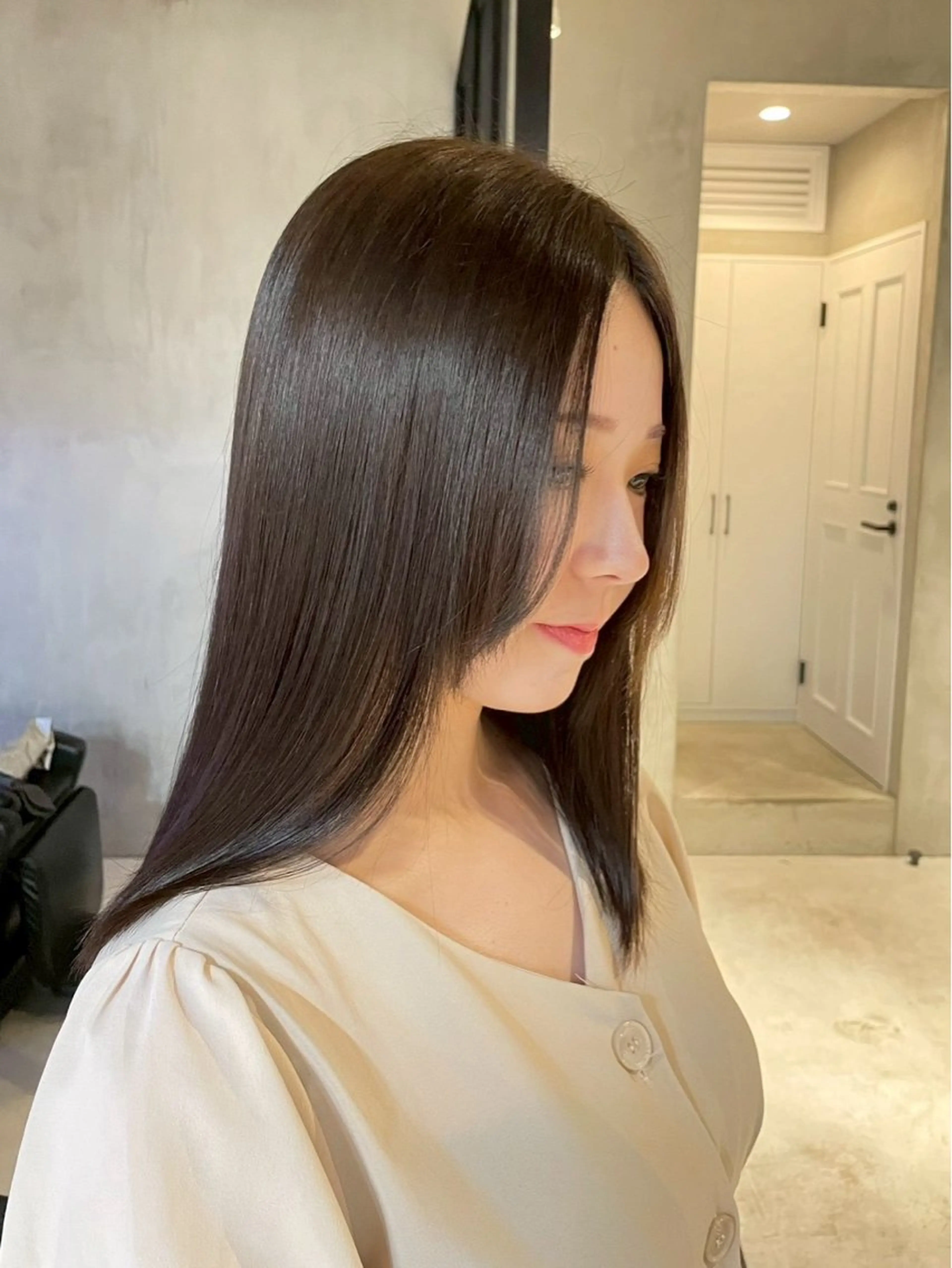 ロング カラー ヘアカラー トリートメント 米井 杏菜のヘアスタイル