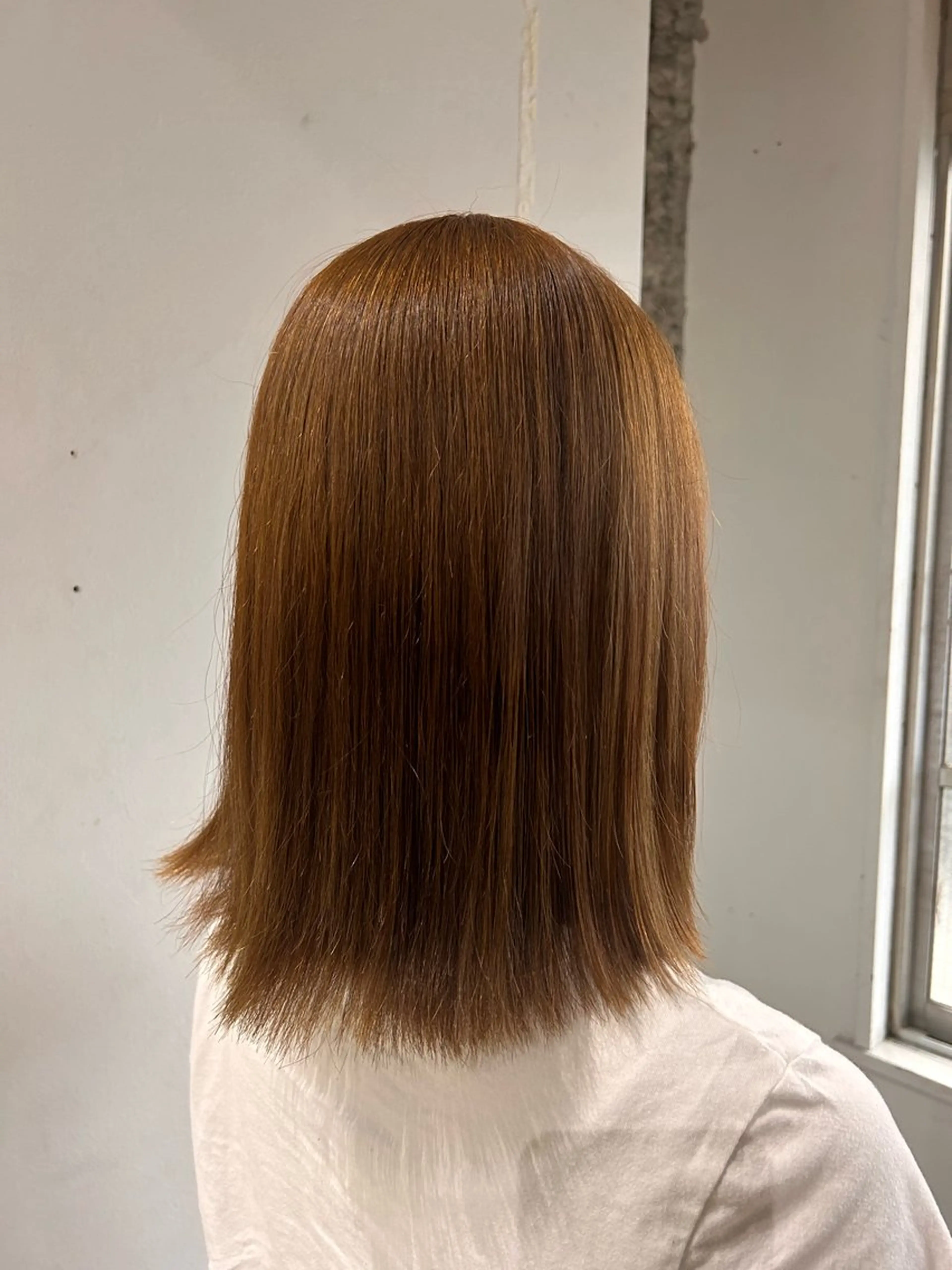 ミディアム カラー ベージュカラー ブリーチ ヘアカラー 玉置 七海のヘアスタイル