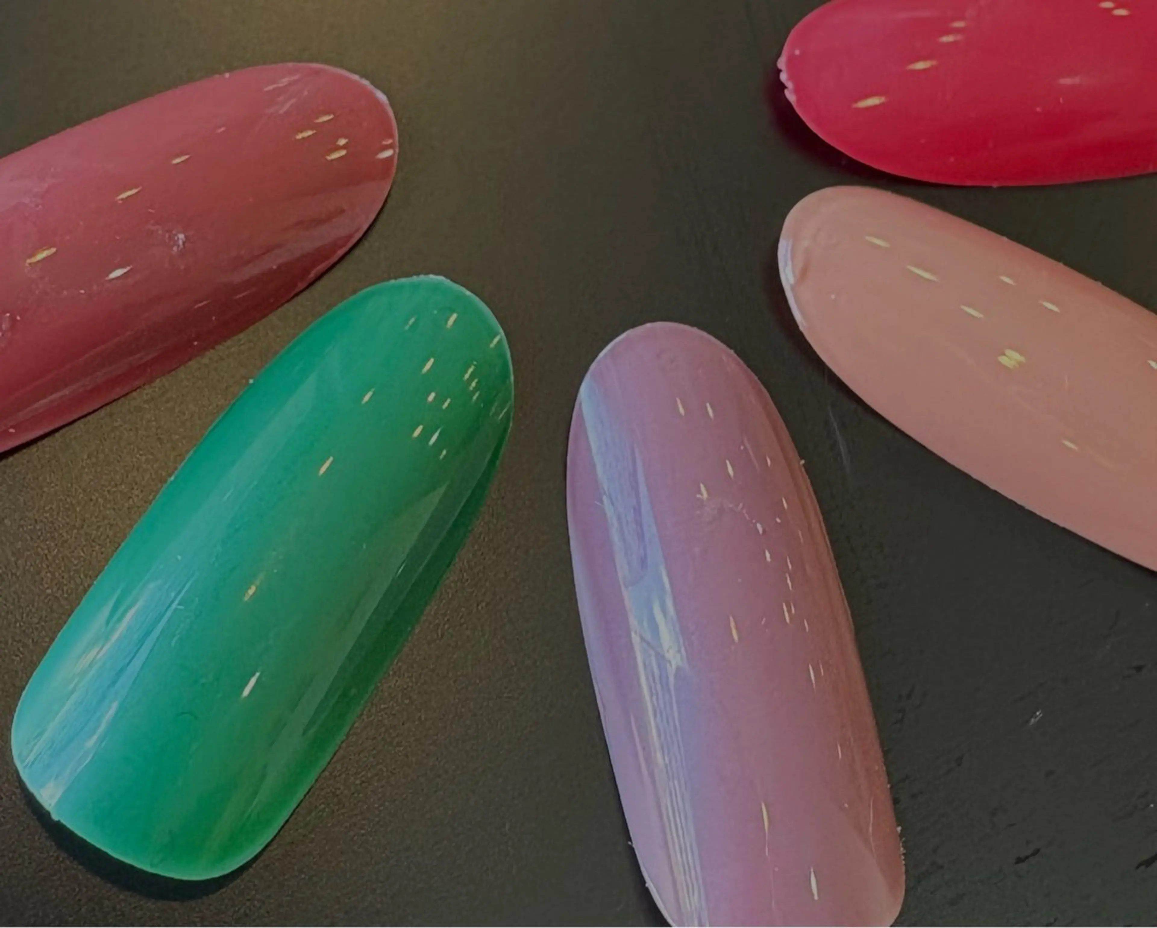 ネイル Alma Kazuのネイルデザイン