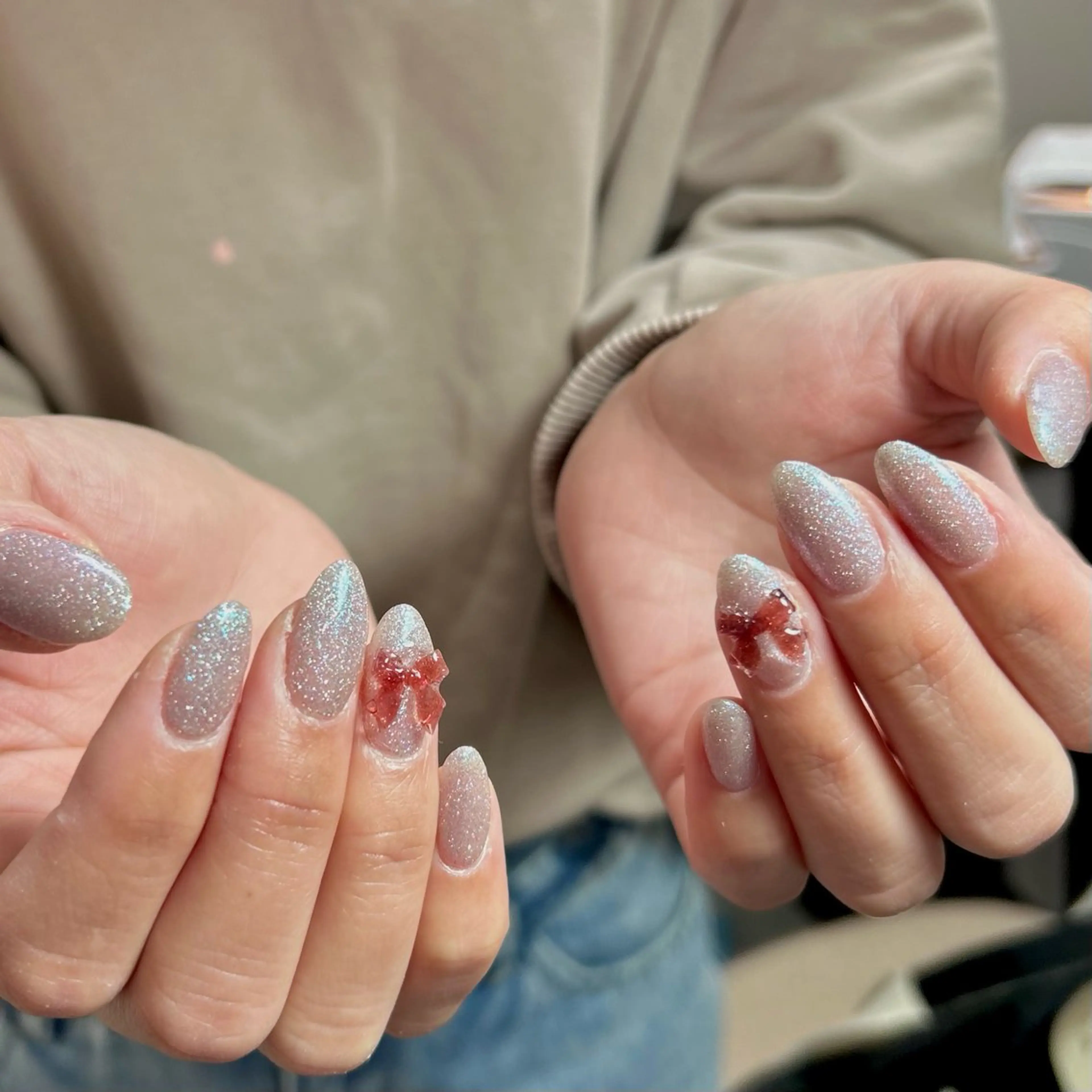 ネイル グラデーション ラメ(グリッター) マグネットネイル ミラーネイル ニュアンスネイル ハンドネイル Lumi de nailsのネイルデザイン