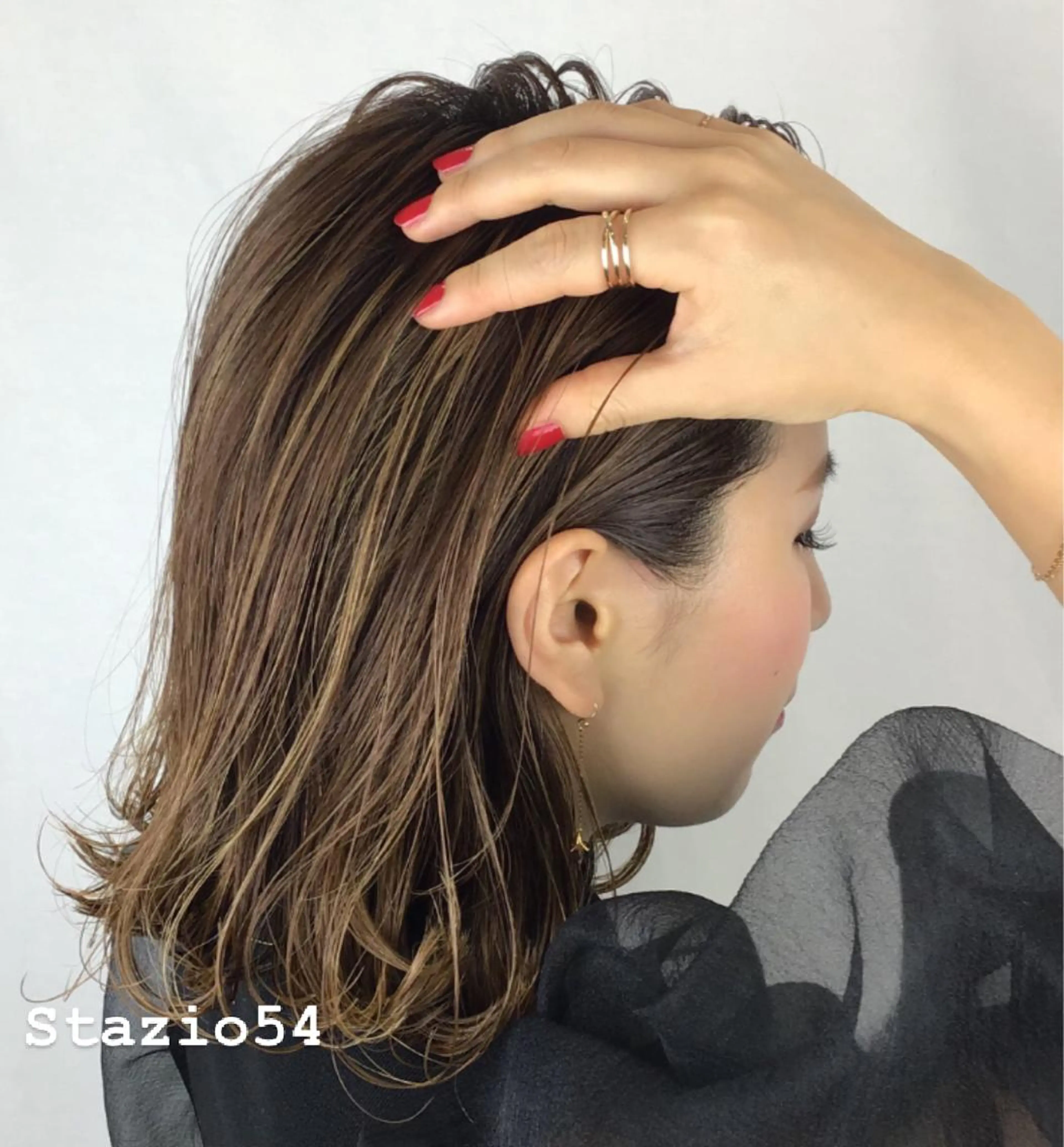 ミディアム Stazio 54の眉毛・アイブロウイメージ