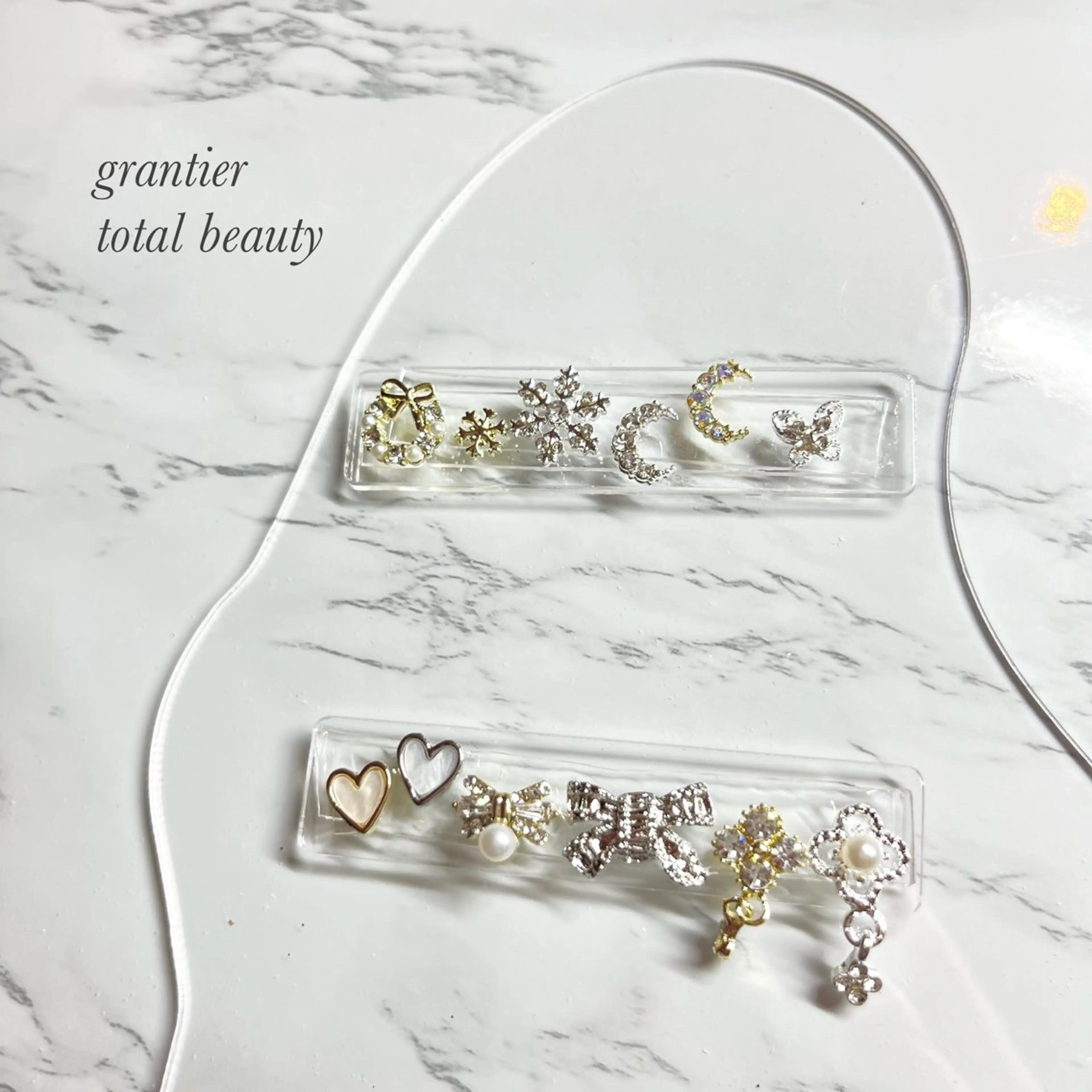 ネイル ワンカラーネイル ハンドネイル grantier beautyのネイルデザイン