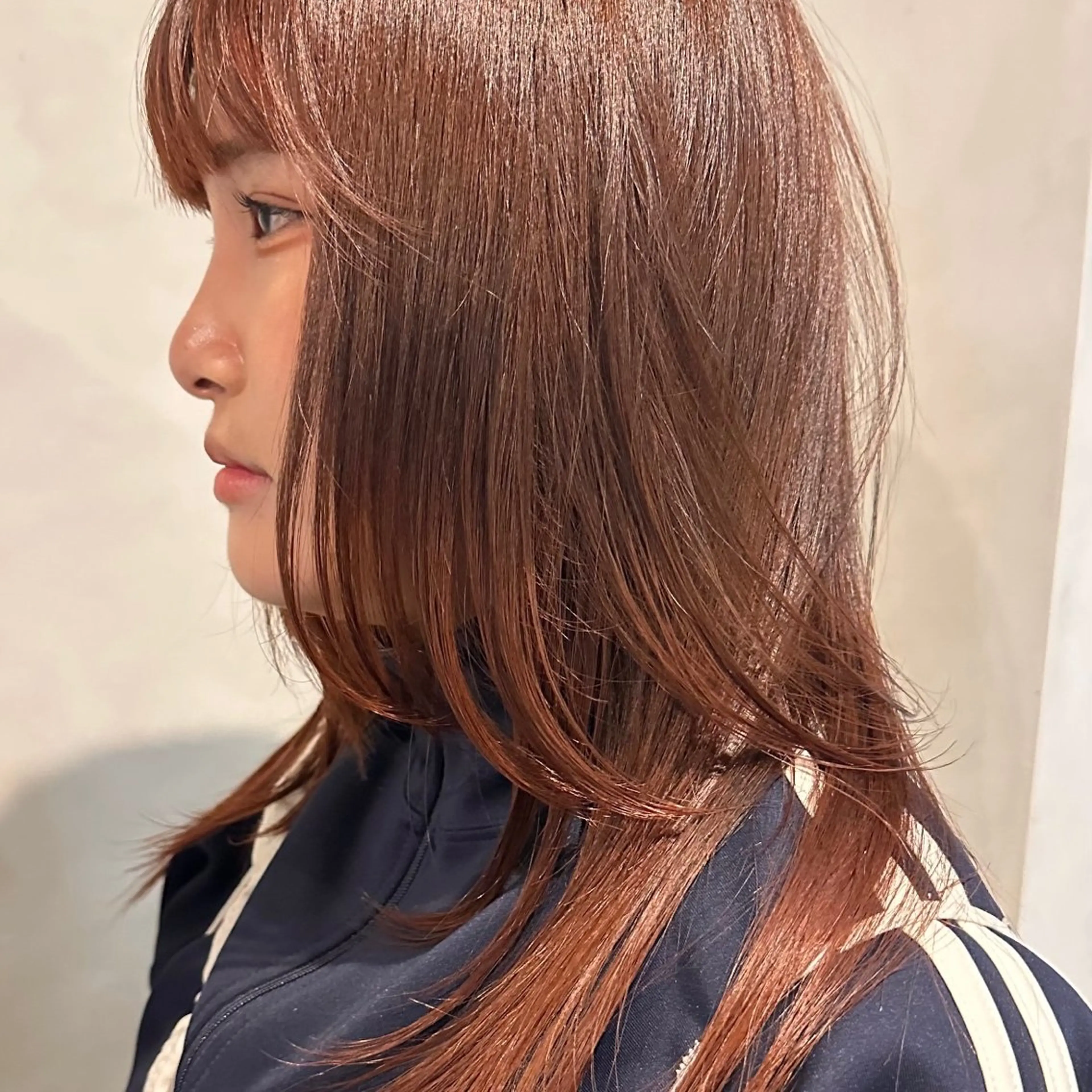 ロング カラー ケアカラー オレンジ トリートメント カット ヘアカラー トリートメント Yuki☺︎パーマ レイヤーカットのヘアスタイル
