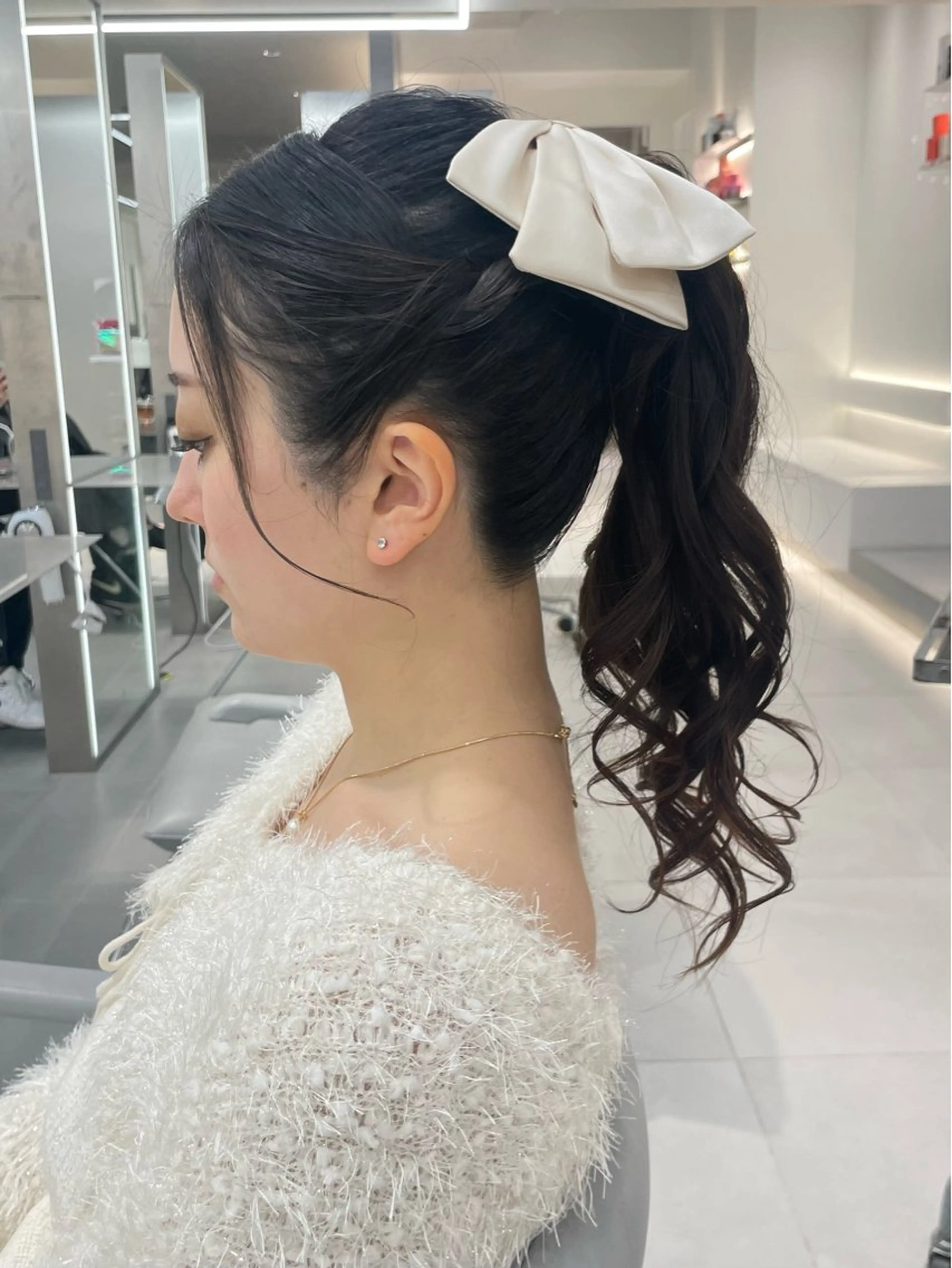 ヘアアレンジ ポニーテール ヘアセット ヘアセット🎀耳つぼ 👂💎MONAMIのヘアスタイル