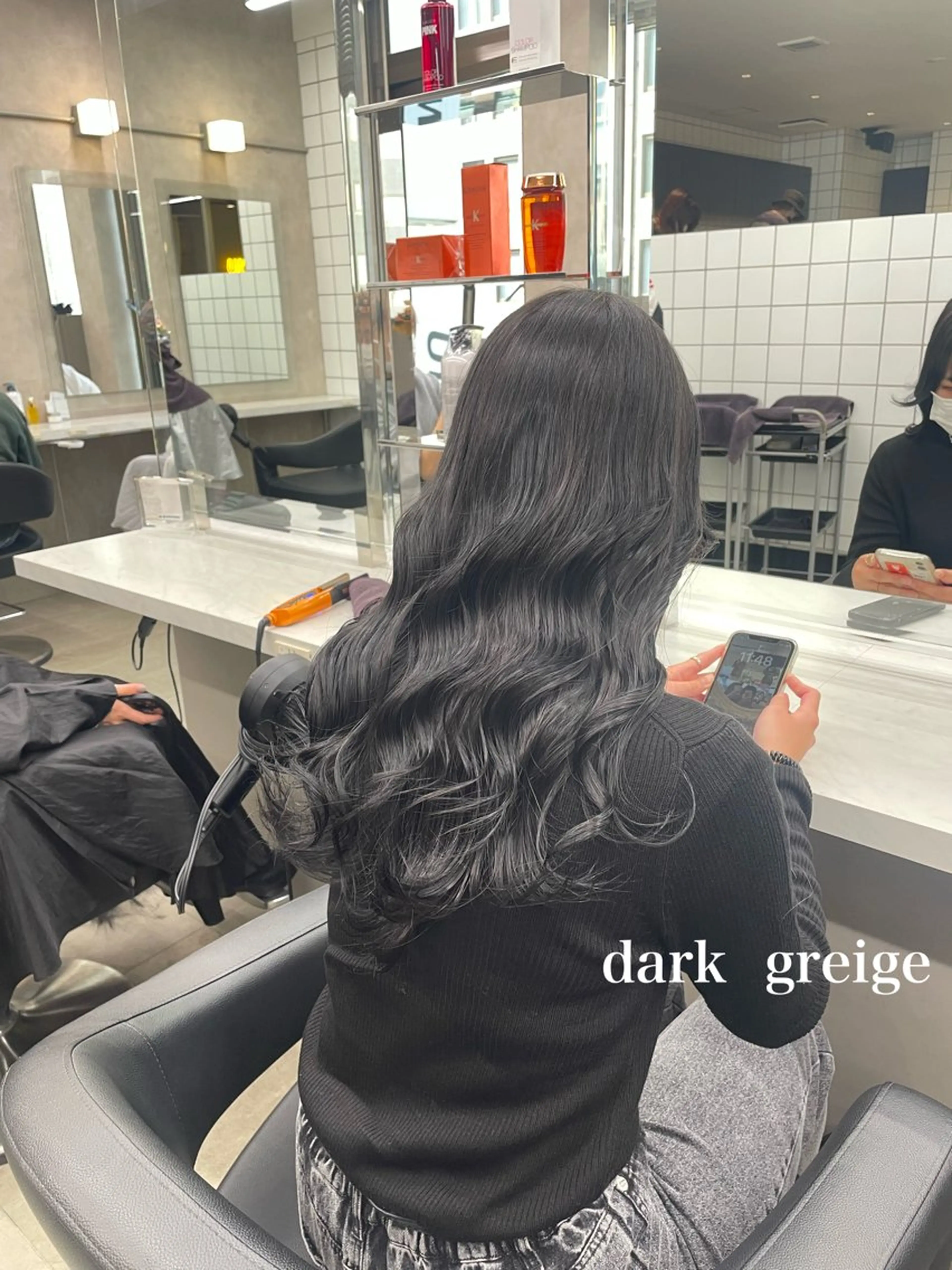 セミロング カラー パーマ ヘアアレンジ メンズ キッズ カット ヘアカラー トリートメント 🦋韓国レイヤー｜ 透明感グレージュ🦋のヘアスタイル