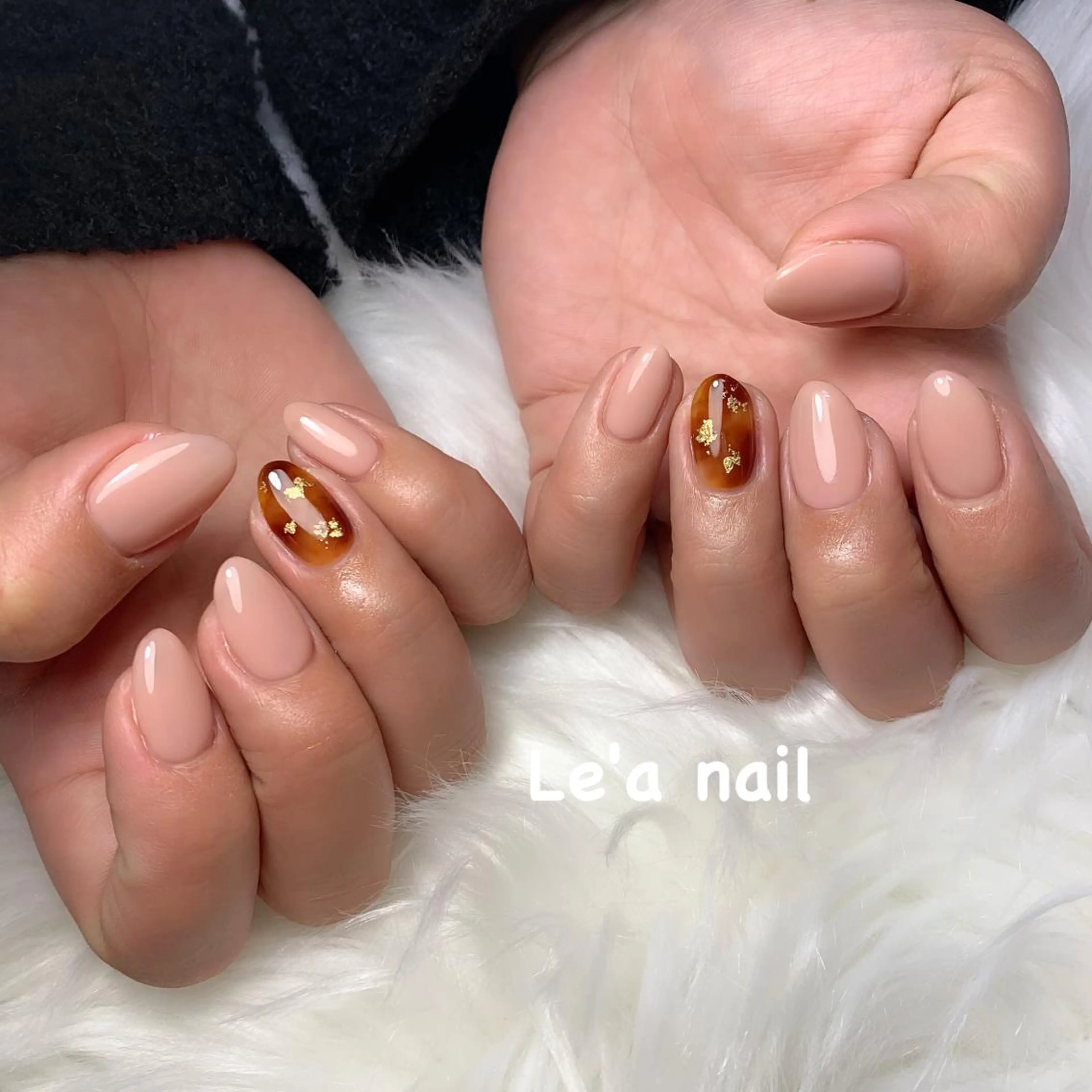 ネイル シンプルネイル 'mm  (ミリ) ＭＡＮＡＭＩのネイルデザイン