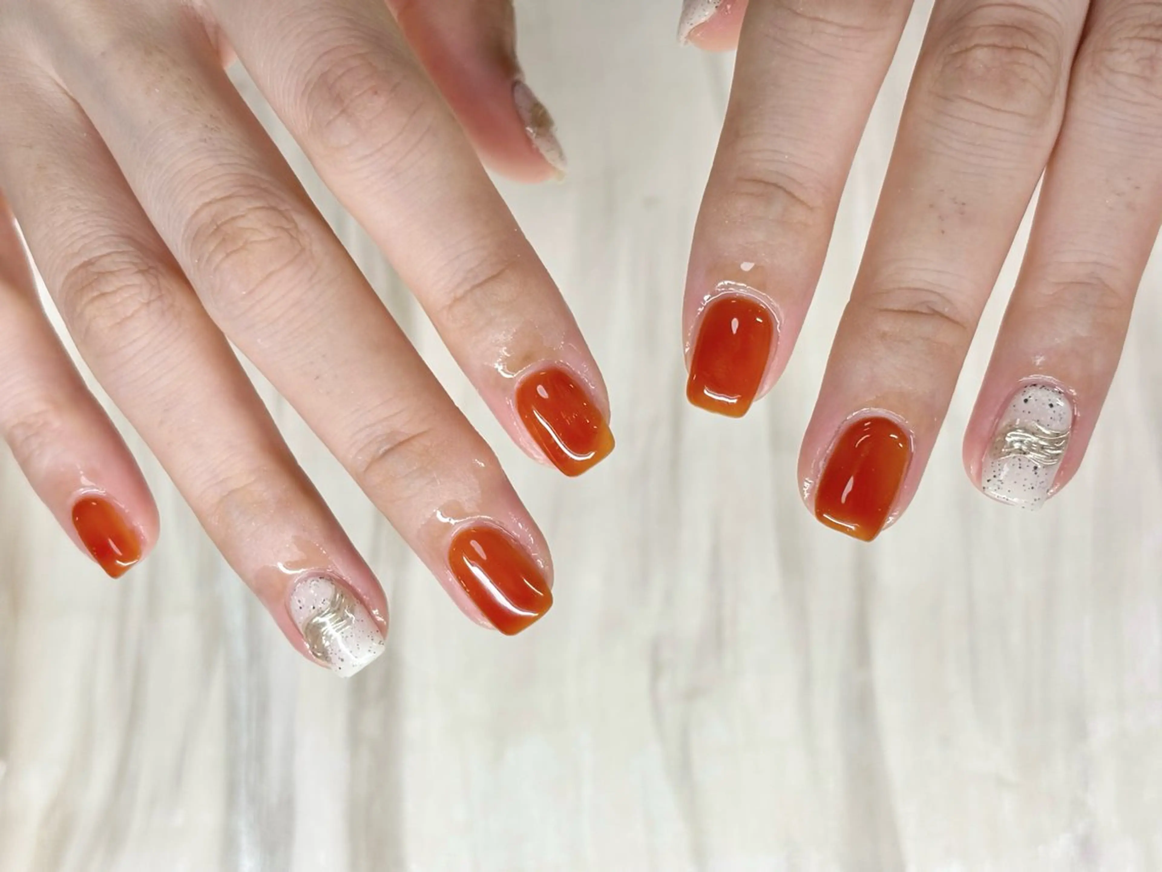 ネイル ニュアンスネイル シンプルネイル ETE LUNA NAILのネイルデザイン