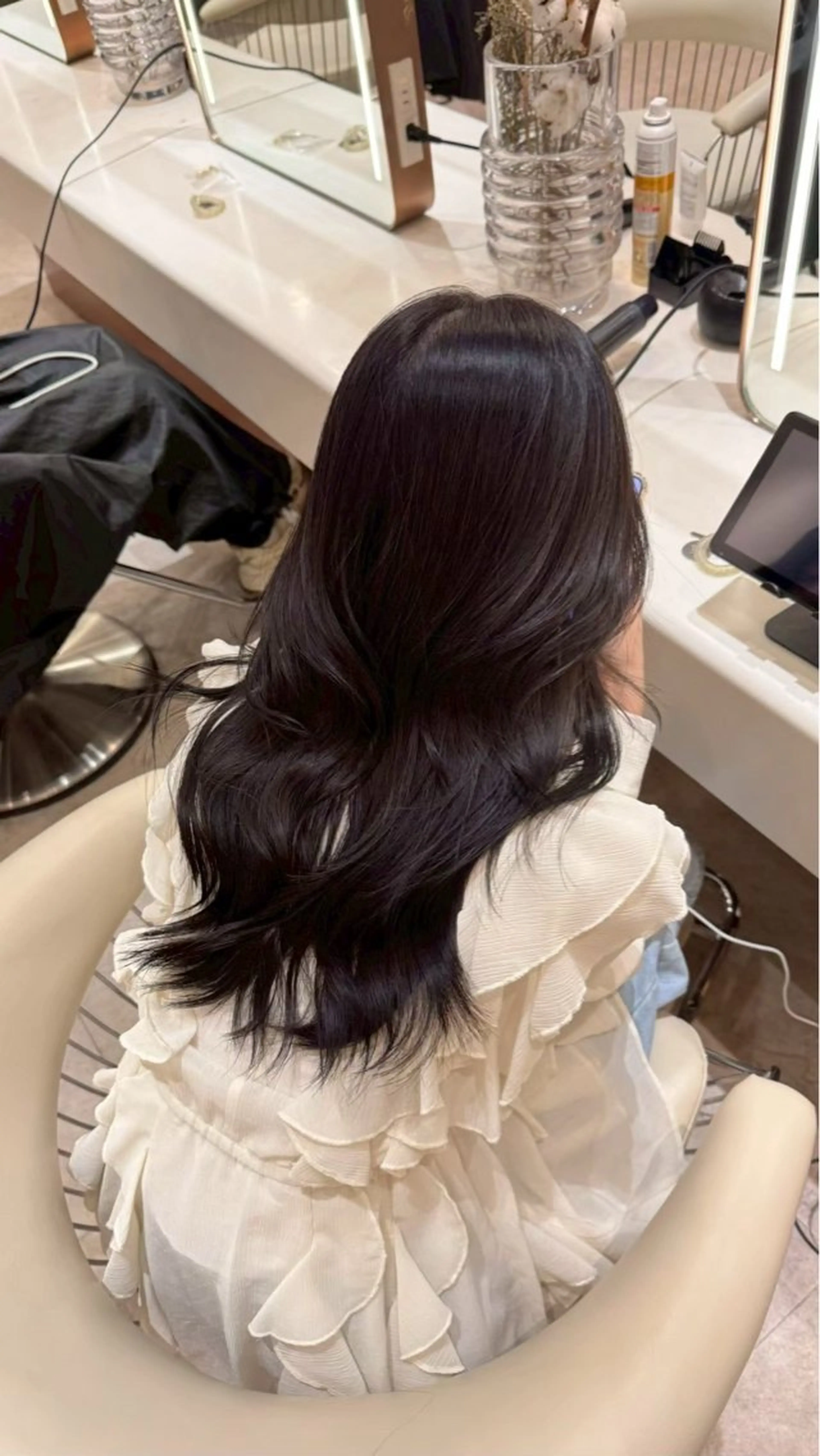 ロング ヘアカラー 渋谷/透明感カラー kuttiのヘアスタイル