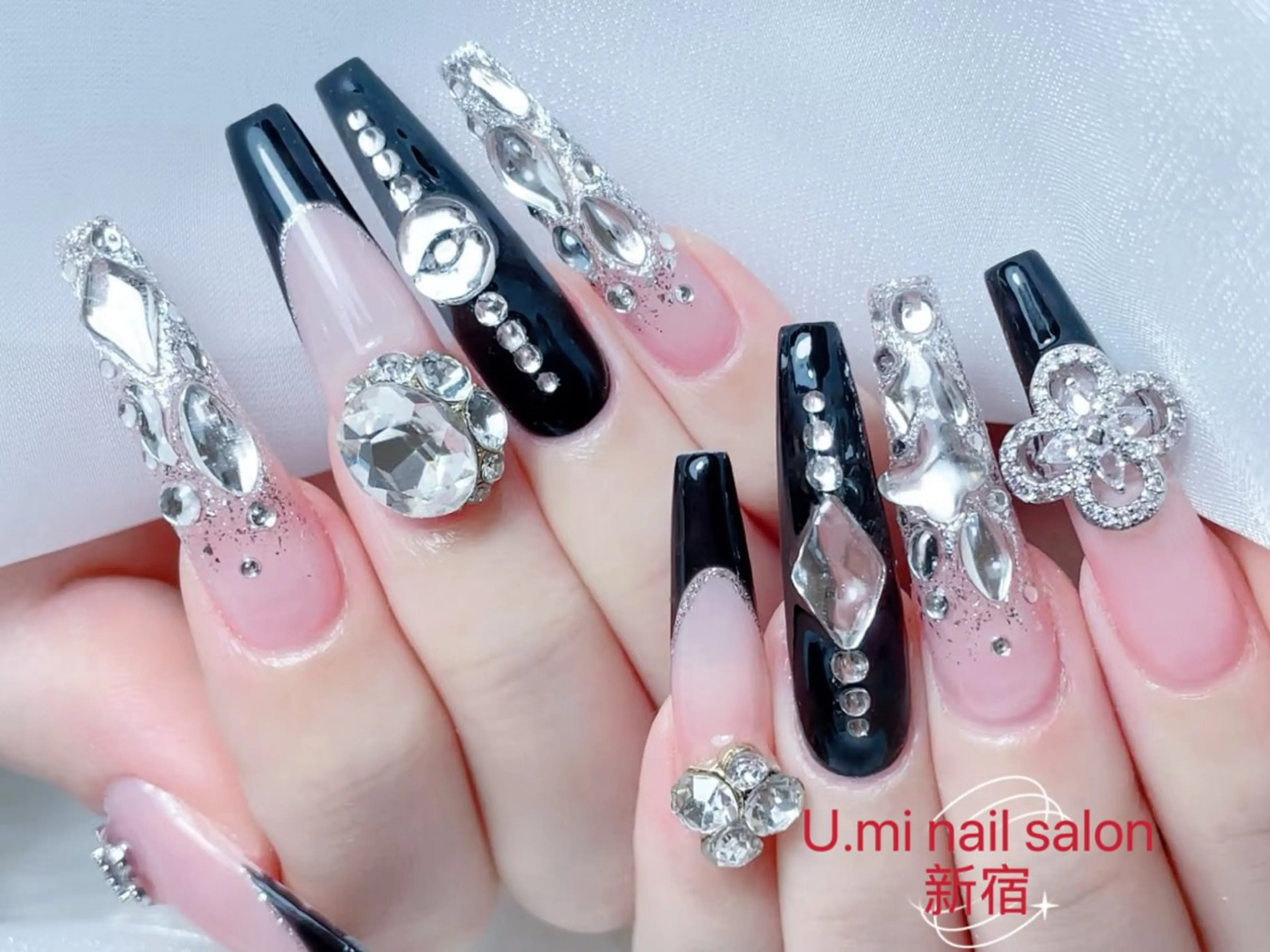 ネイル ボルドー チークネイル 長さ出し フレンチネイル ジェルネイル ハンドネイル UMI ネイルサロン新宿🎀のネイルデザイン