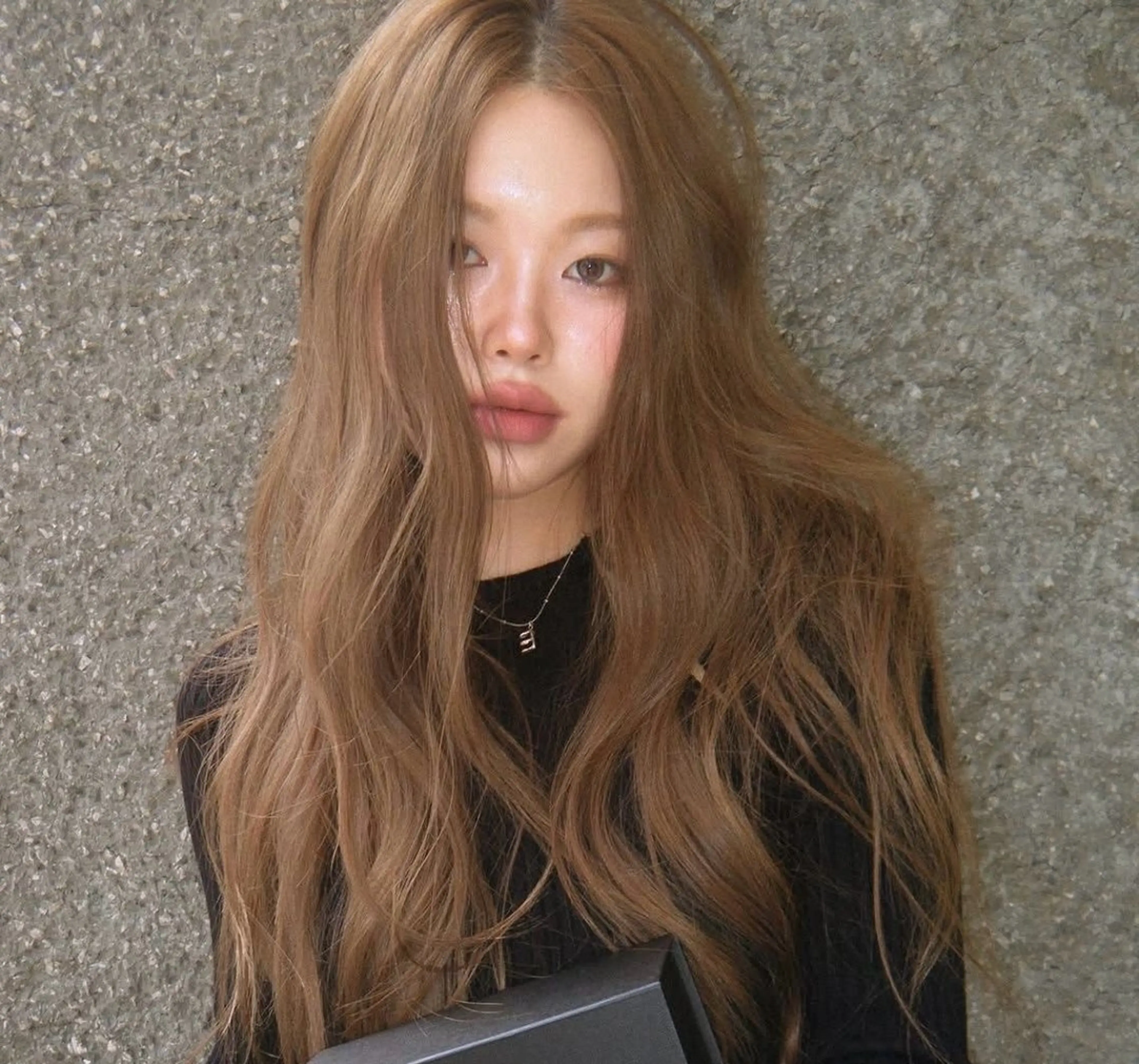 【今月限定価格】【⚠️女性のみ】リタッチ+ワンカラー🖤の写真