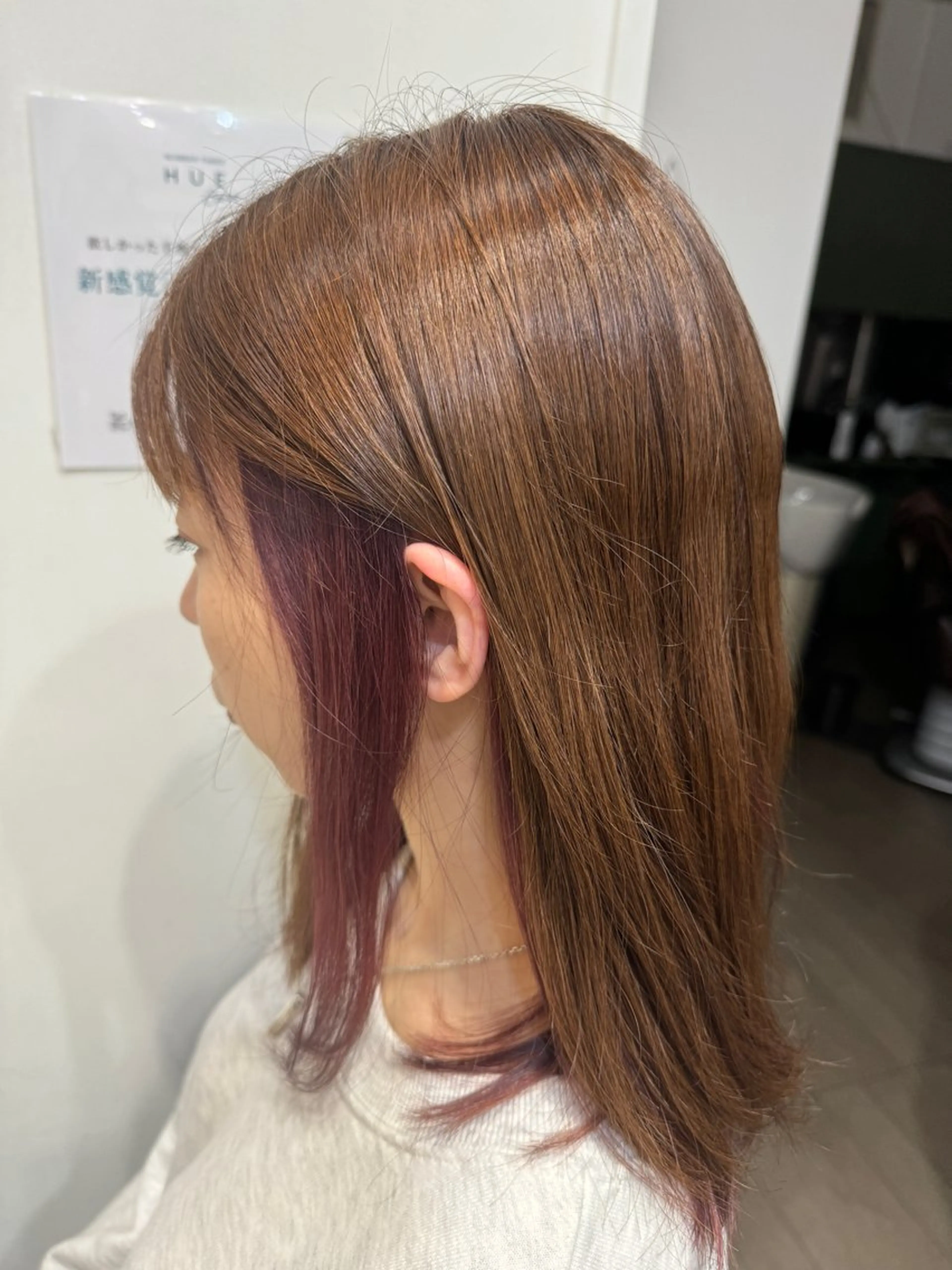 セミロング カラー 大塚 しおりのヘアスタイル