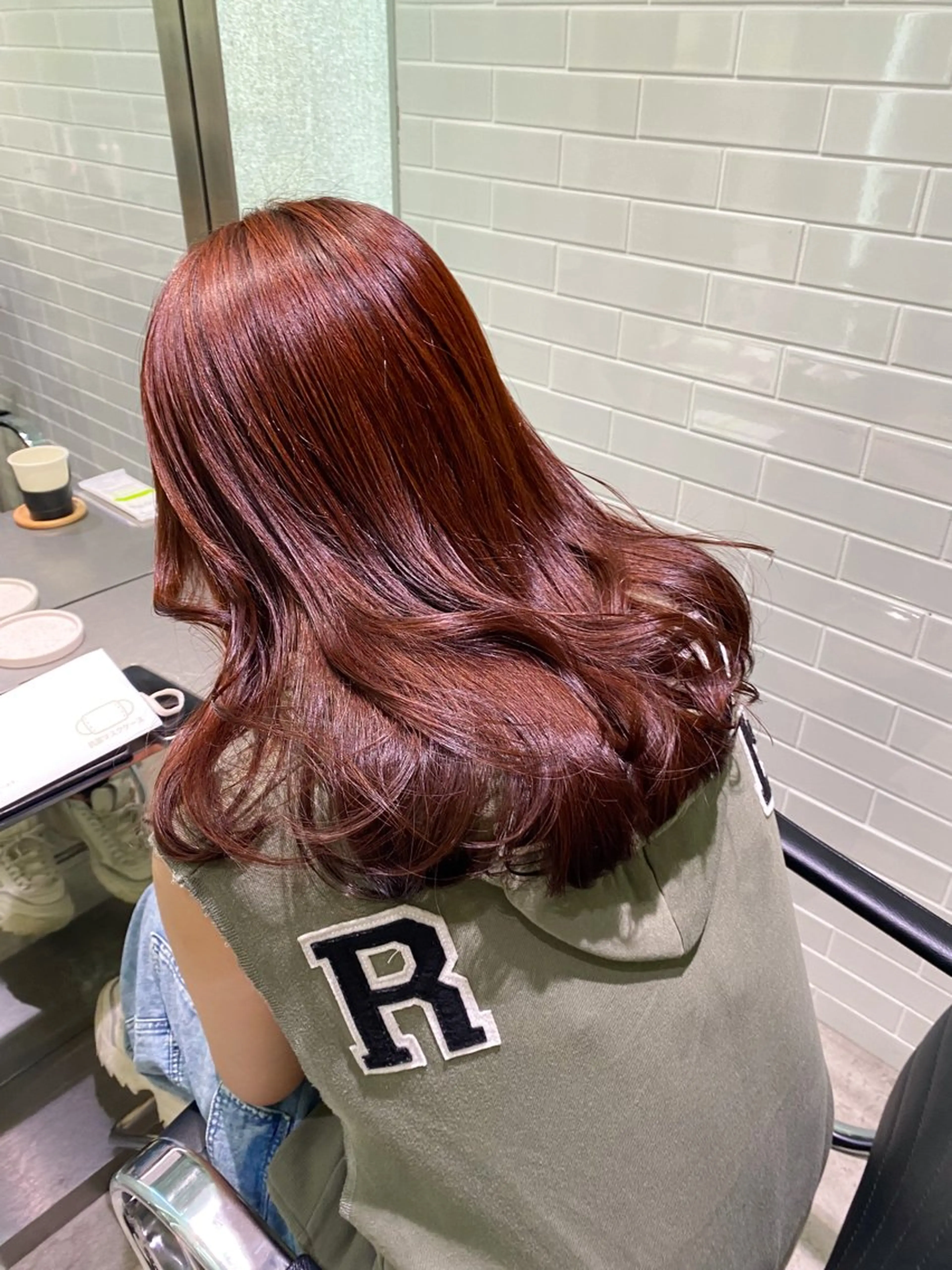 ロング カラー ブラウンカラー オレンジ オレンジブラウン レイヤーカット とびまつ /ショート/脱白髪染のヘアスタイル