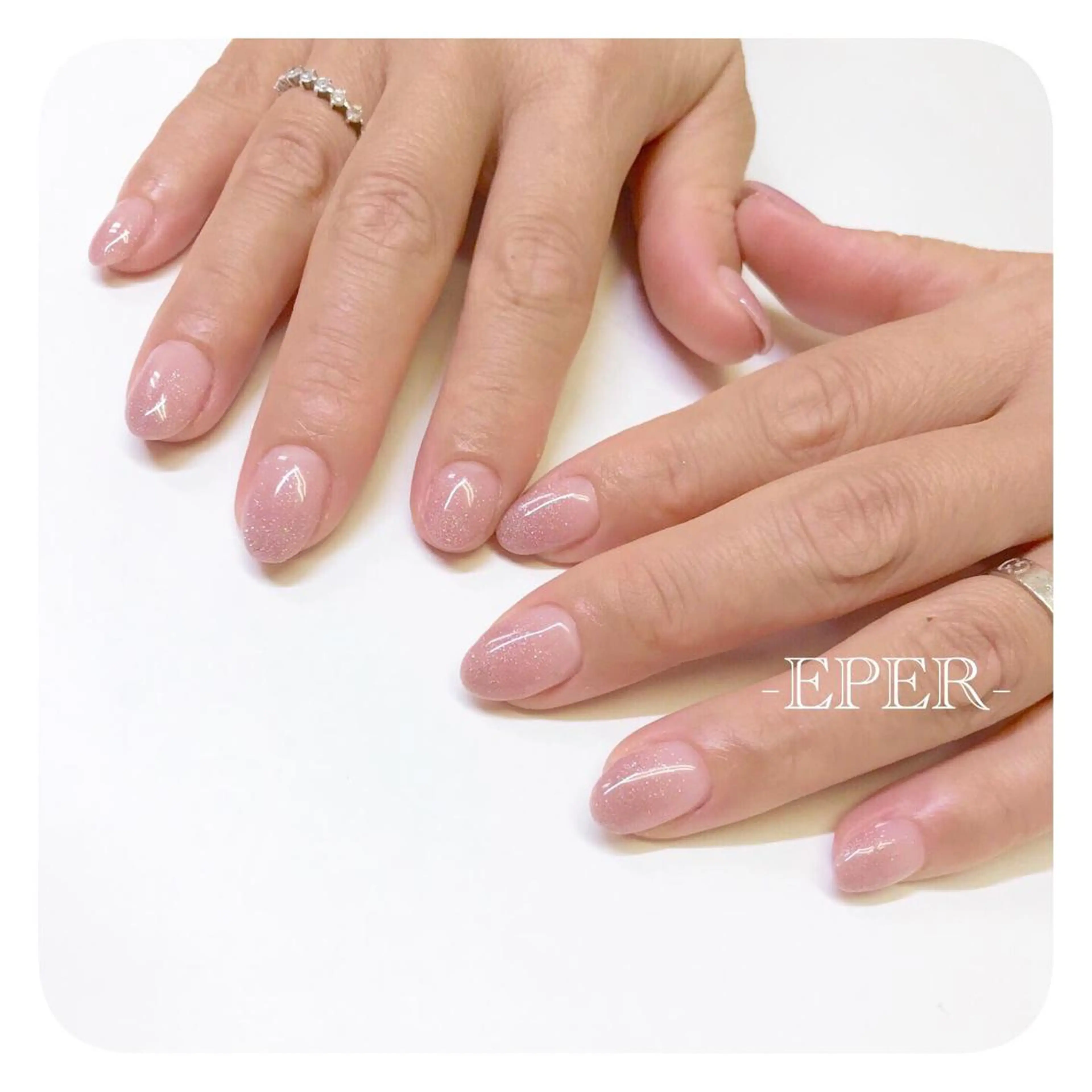 ネイル グラデーション ネイルサロン -EPER-エペルのネイルデザイン