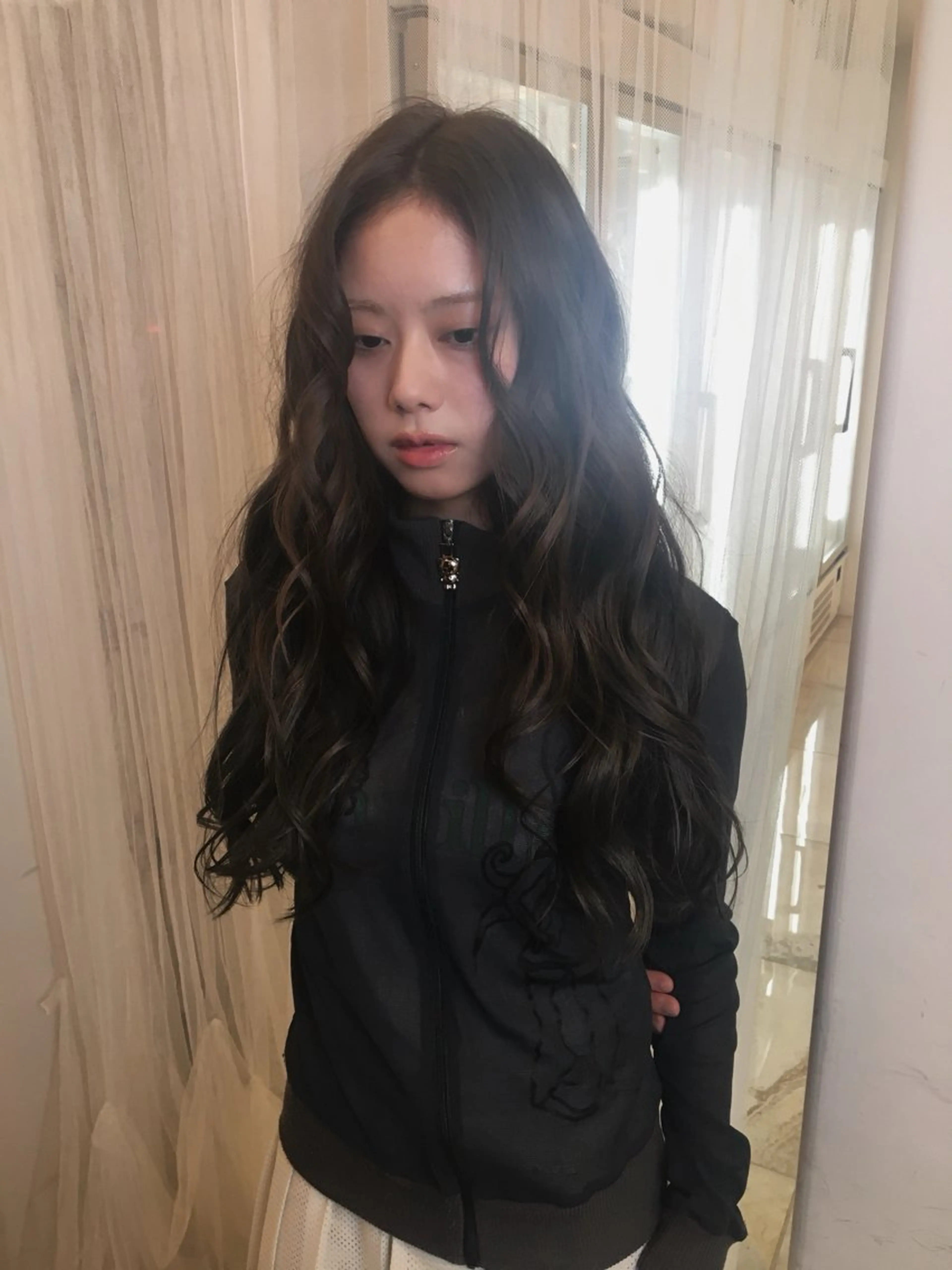 ロング ヘアカラー トリートメント Hanaka🐈⬛ 海外×ニュアンスのヘアスタイル