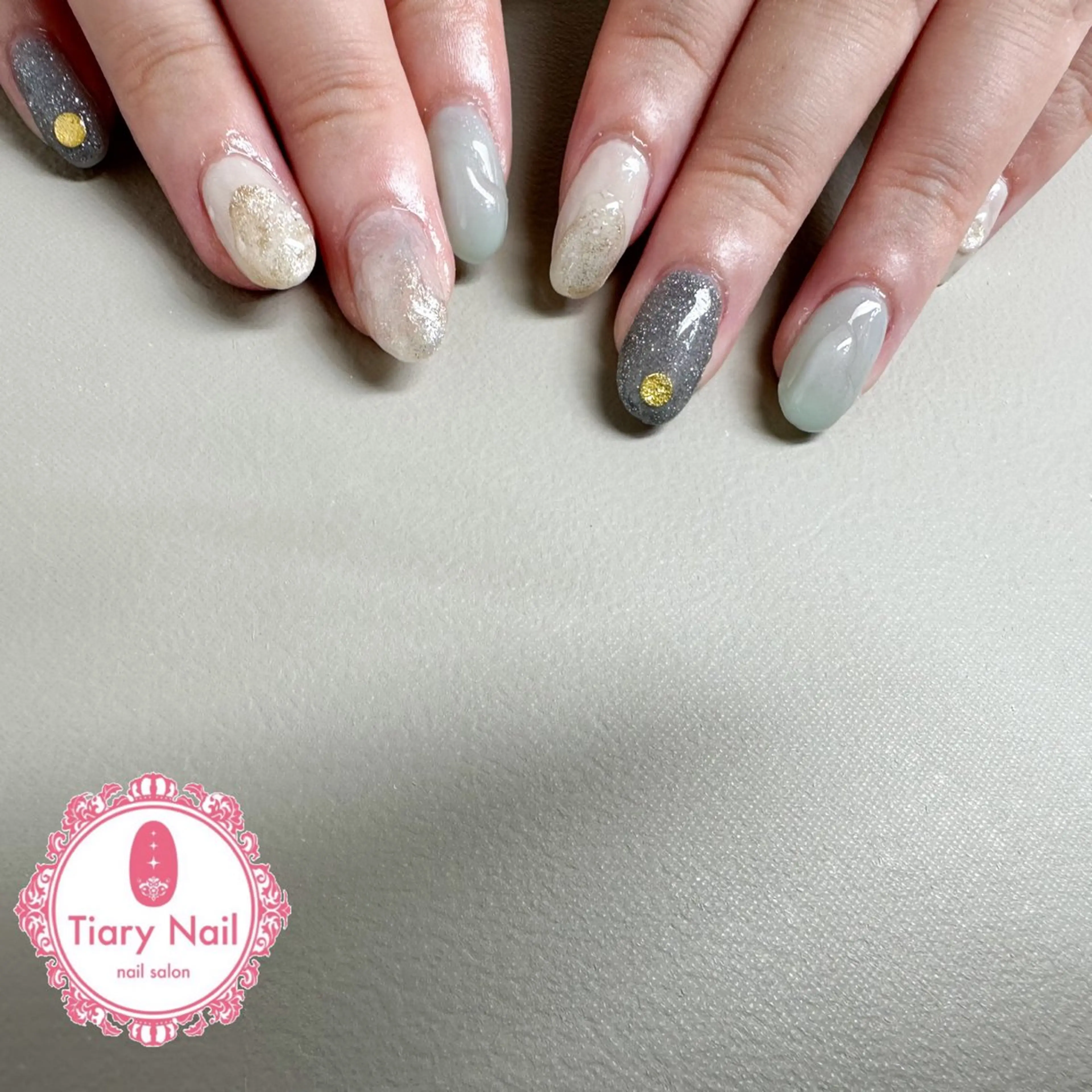ネイル tiarynail K K🐼のネイルデザイン