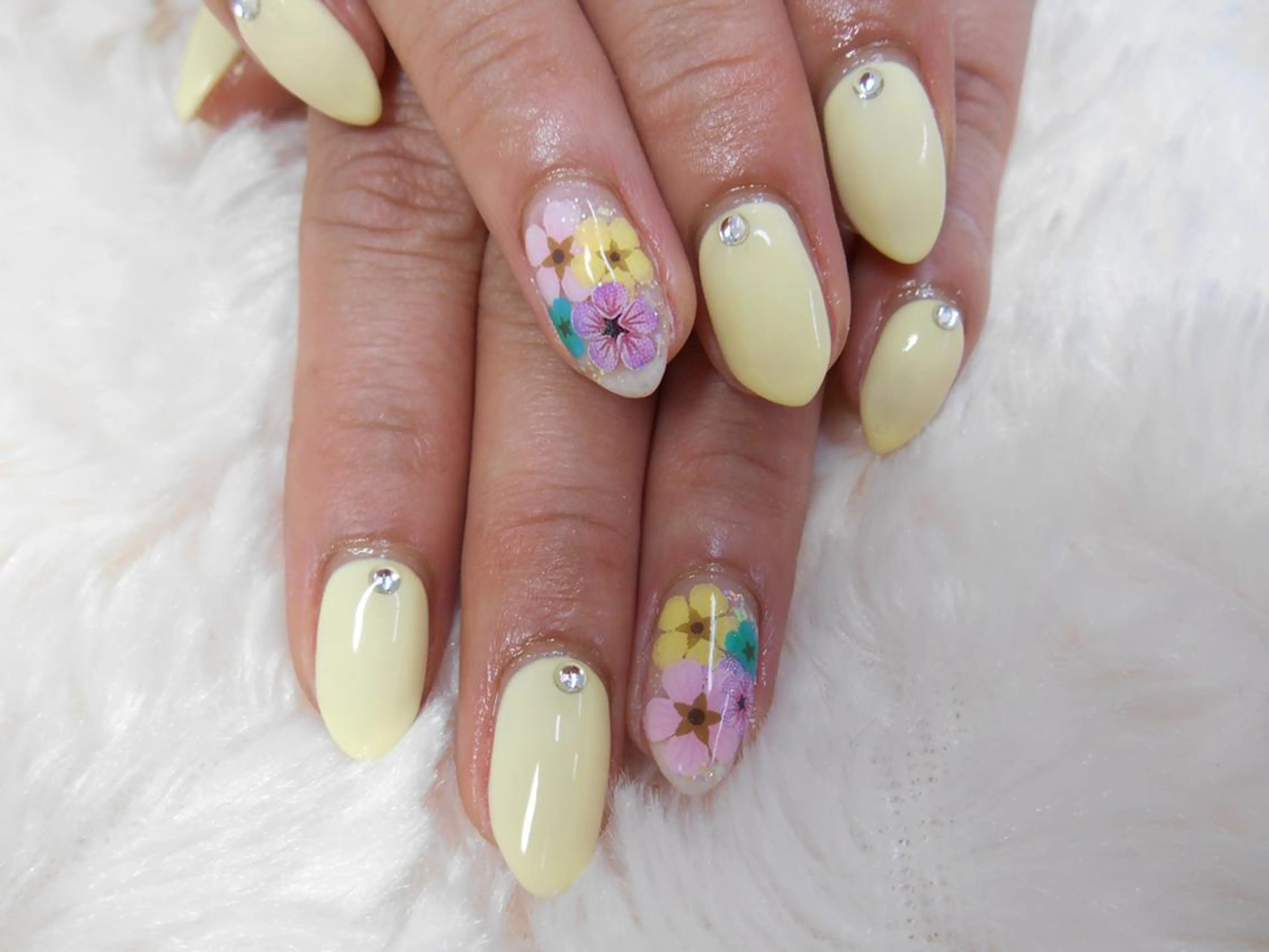 ネイル 花田 茜のネイルデザイン