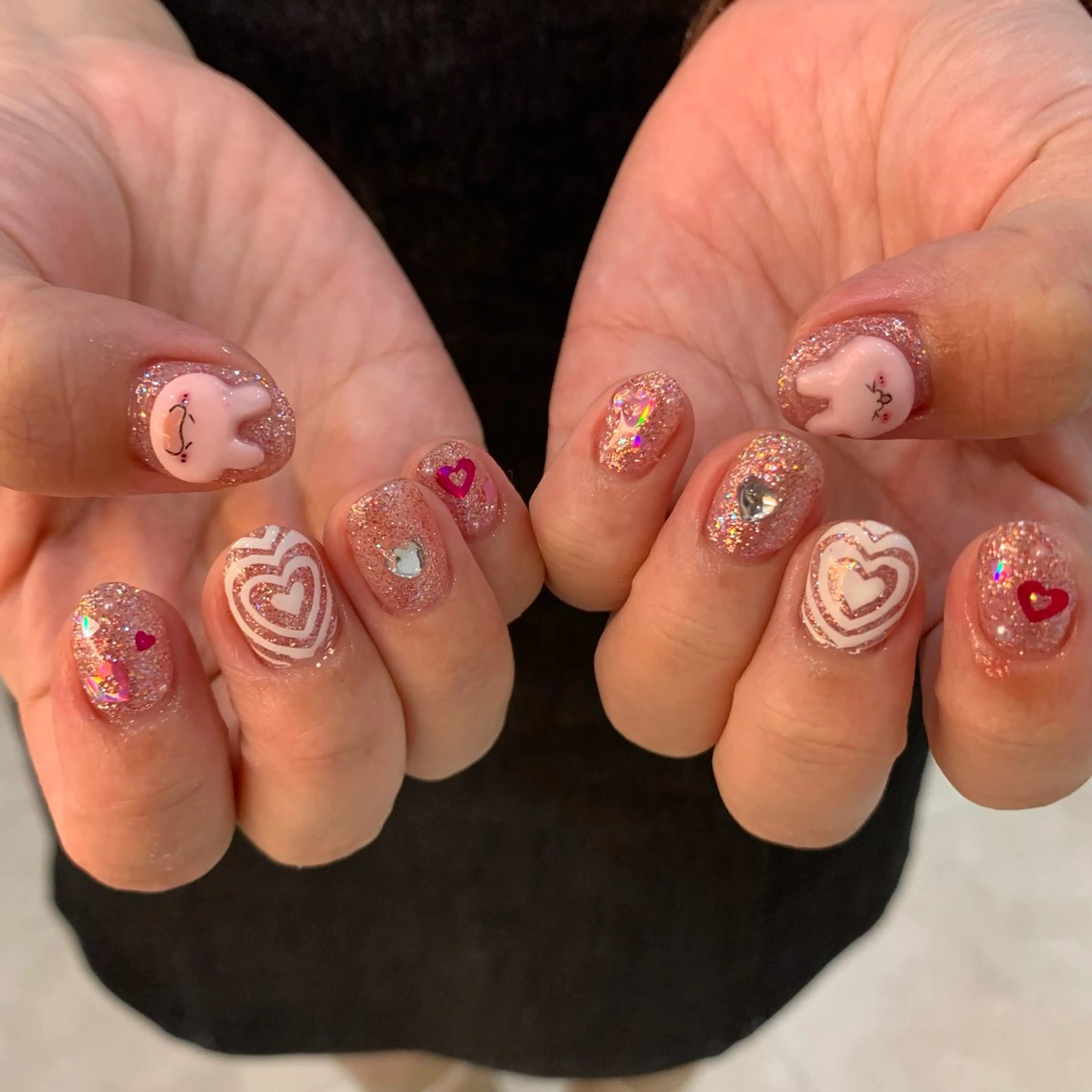 ネイル ハンドネイル フットネイル 栗田 ゆう子のネイルデザイン