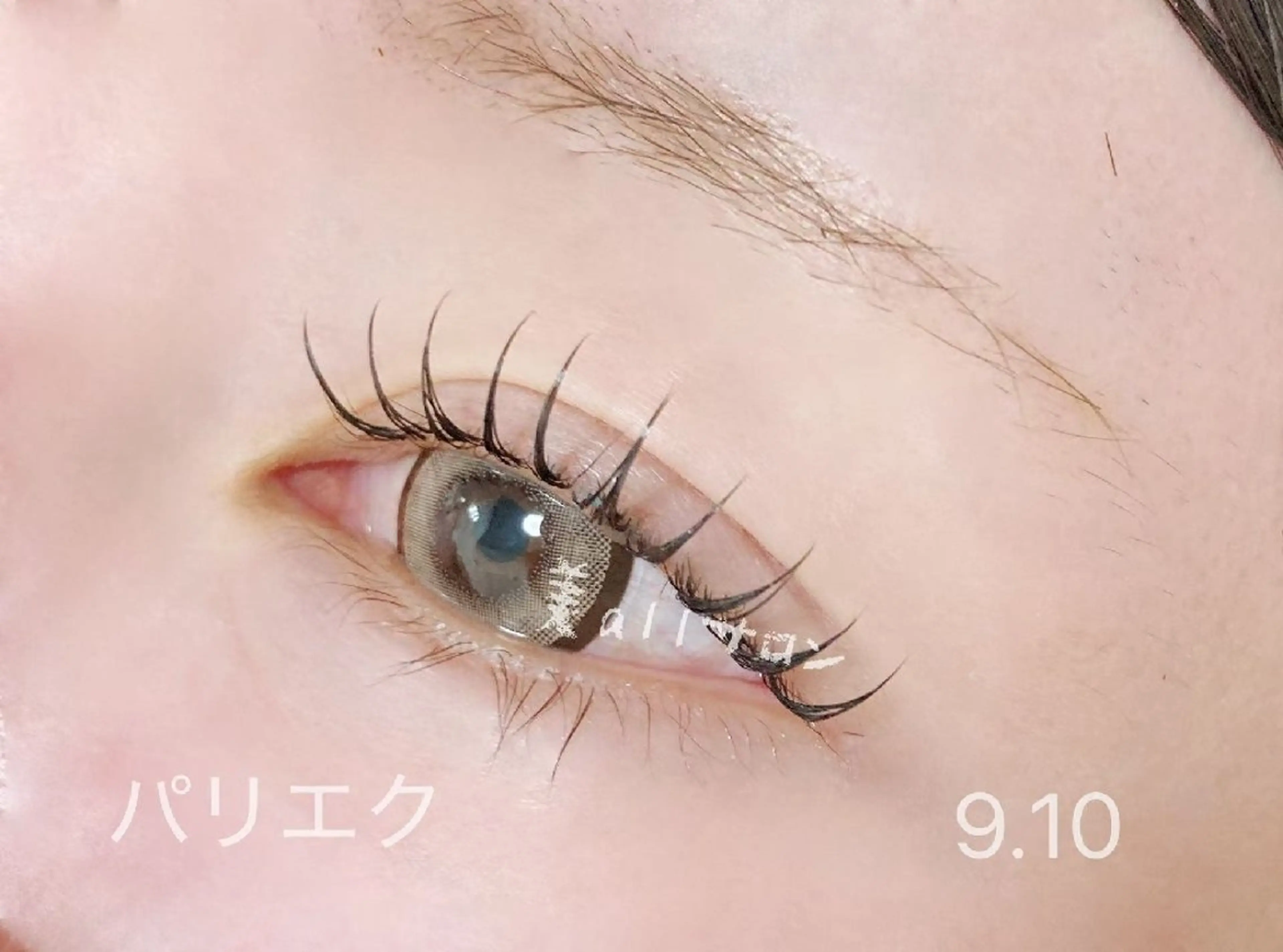 LED🌈【フラットラッシュ】100本🌹アイパック付きの写真