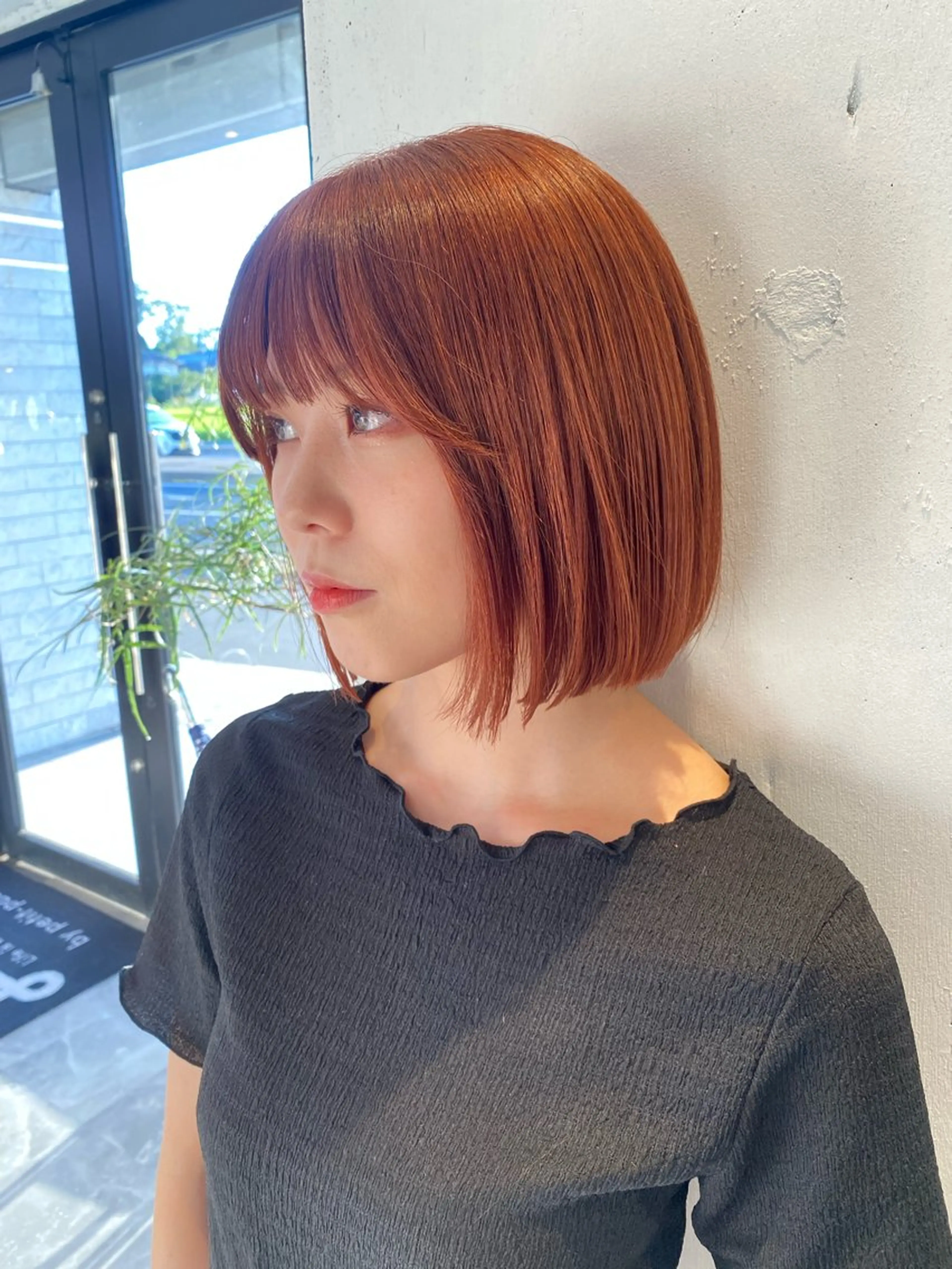 ミディアム カラー ブリーチ カット ヘアカラー 韓国ヘア特化 💟 ララア 💟のヘアスタイル