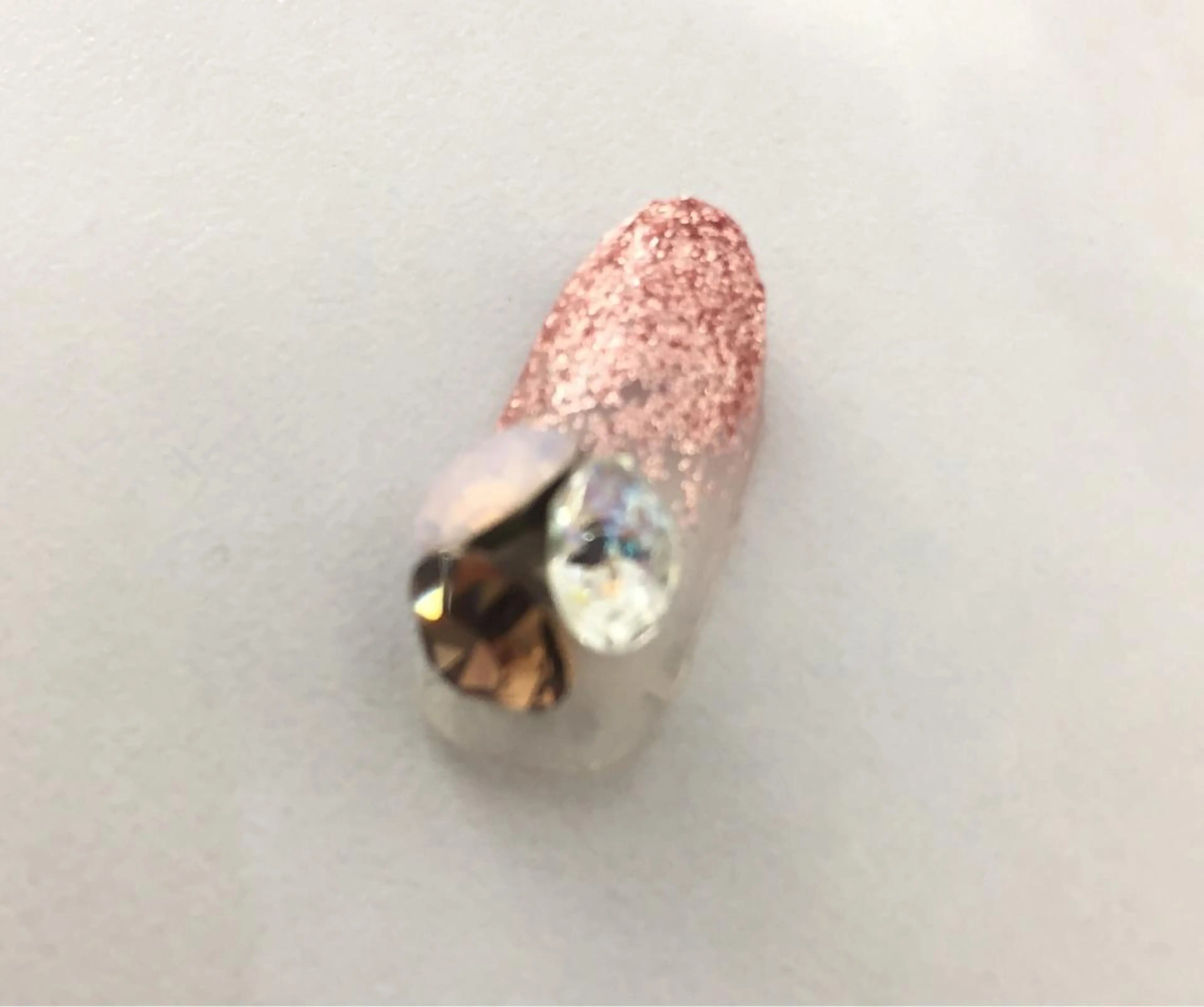 ネイル ストーンネイル パラジェル取扱サロン rosa nailのネイルデザイン