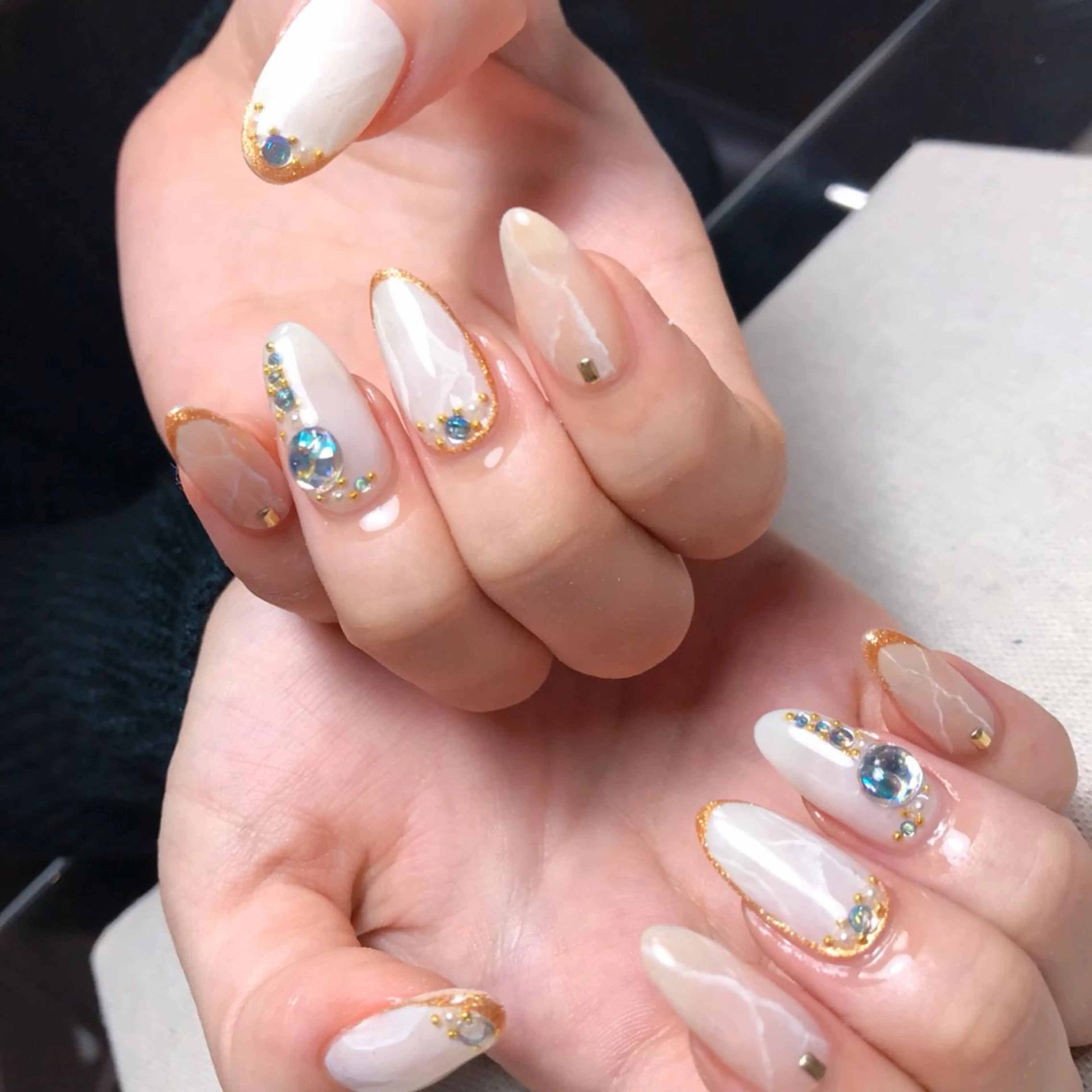 ネイル ハンドネイル 💅chainail _aiのネイルデザイン