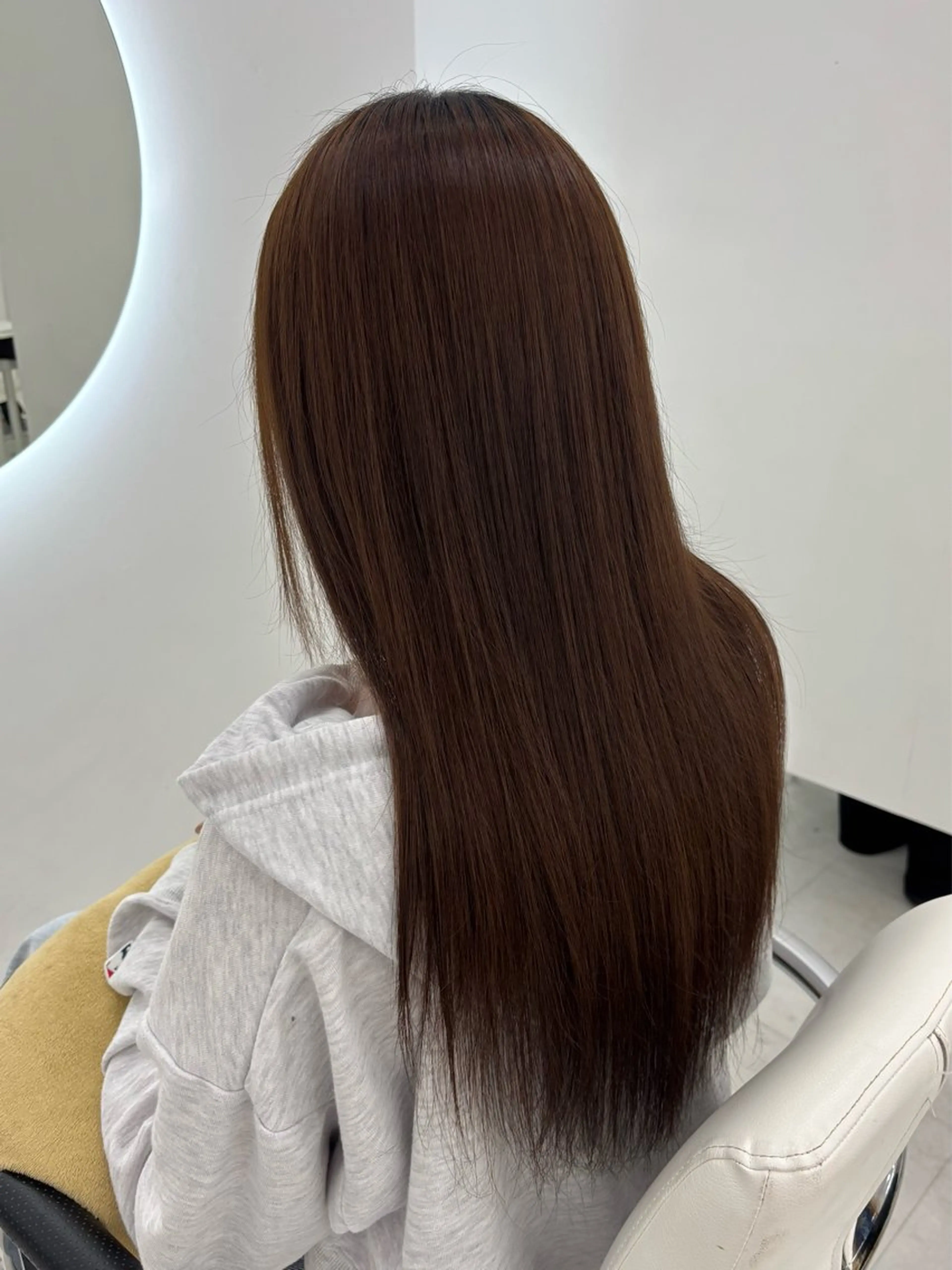 ロング カット 縮毛矯正 トリートメント 【aini天王寺】 𝐚𝐢𝐫𝐢✂︎のヘアスタイル