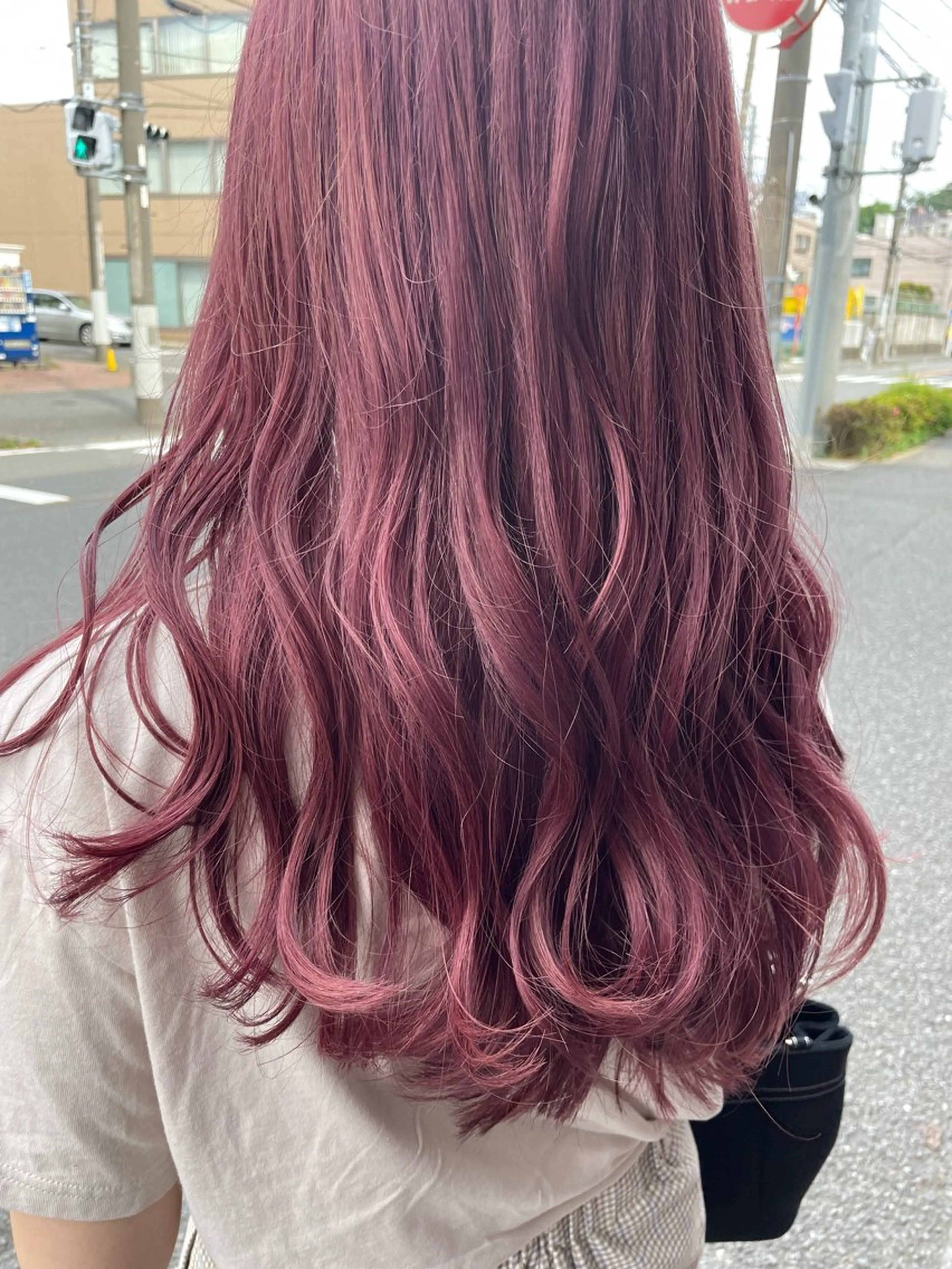 カット＋ケアブリーチ＋カラーの写真