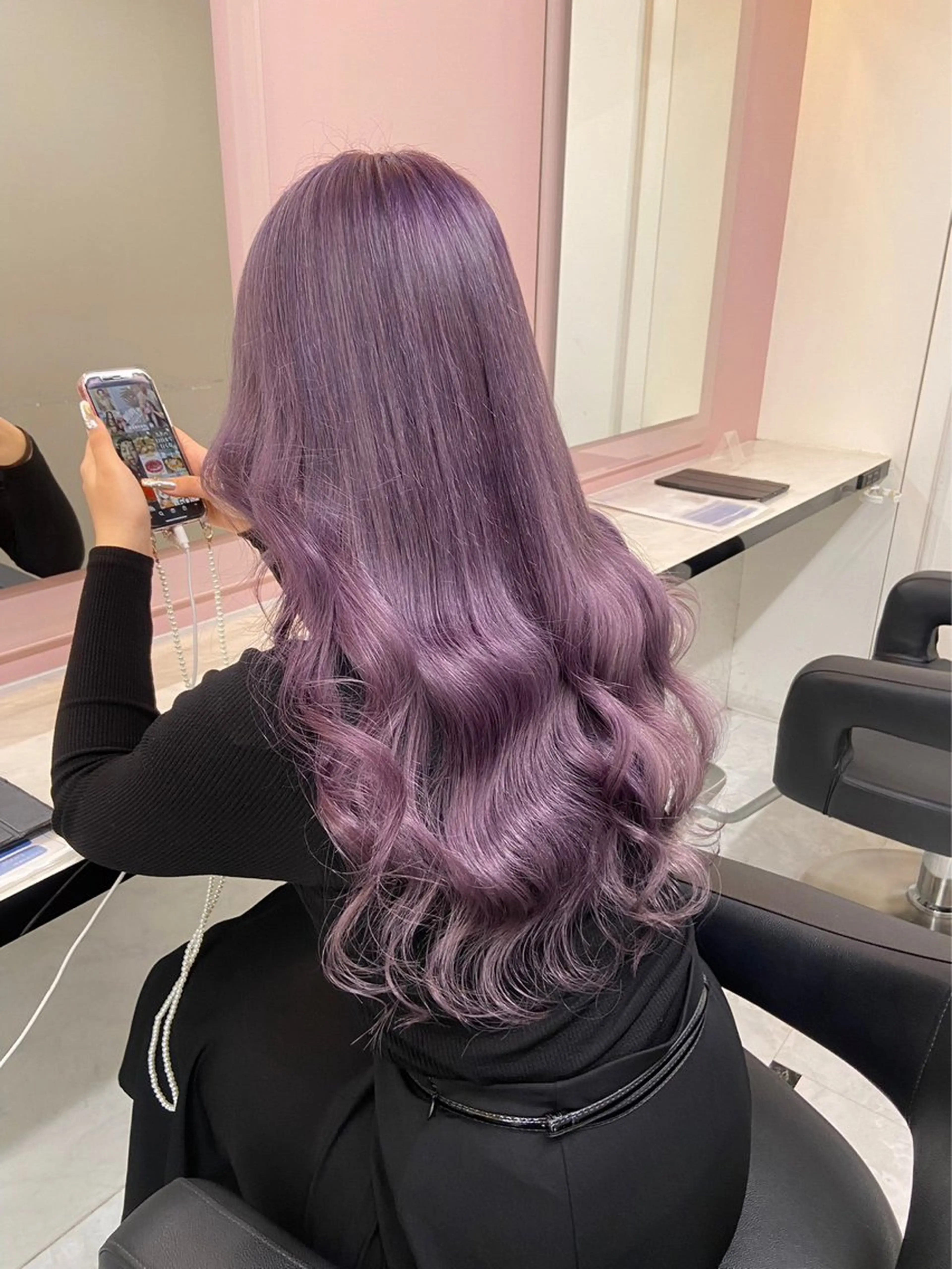 ロング カラー ヘアアレンジ 韓国レイヤー＆ピンク 艶髪🩶maikoのヘアスタイル