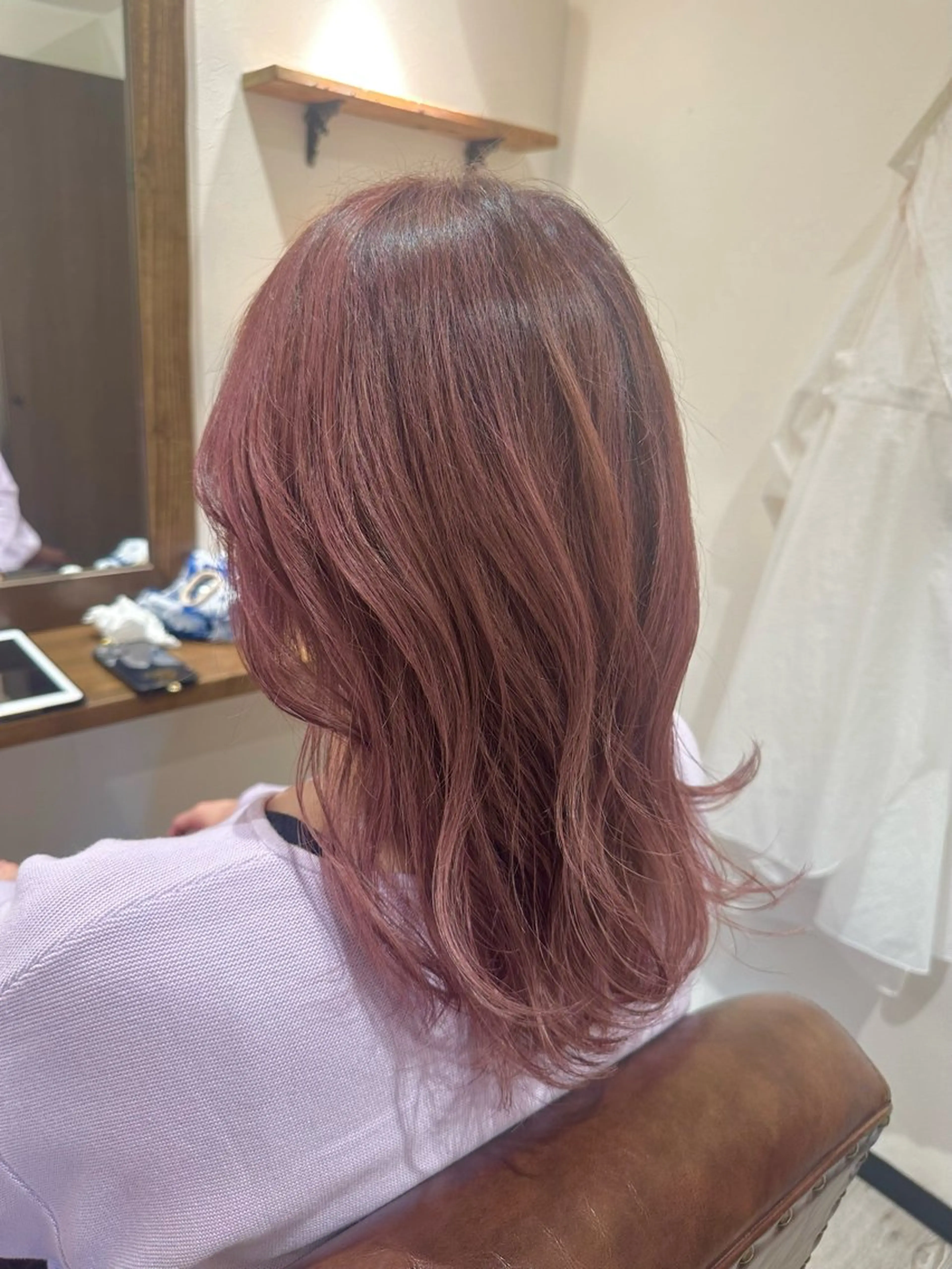 ミディアム ハイライト ヘアカラー 佐藤  真依のその他イメージ