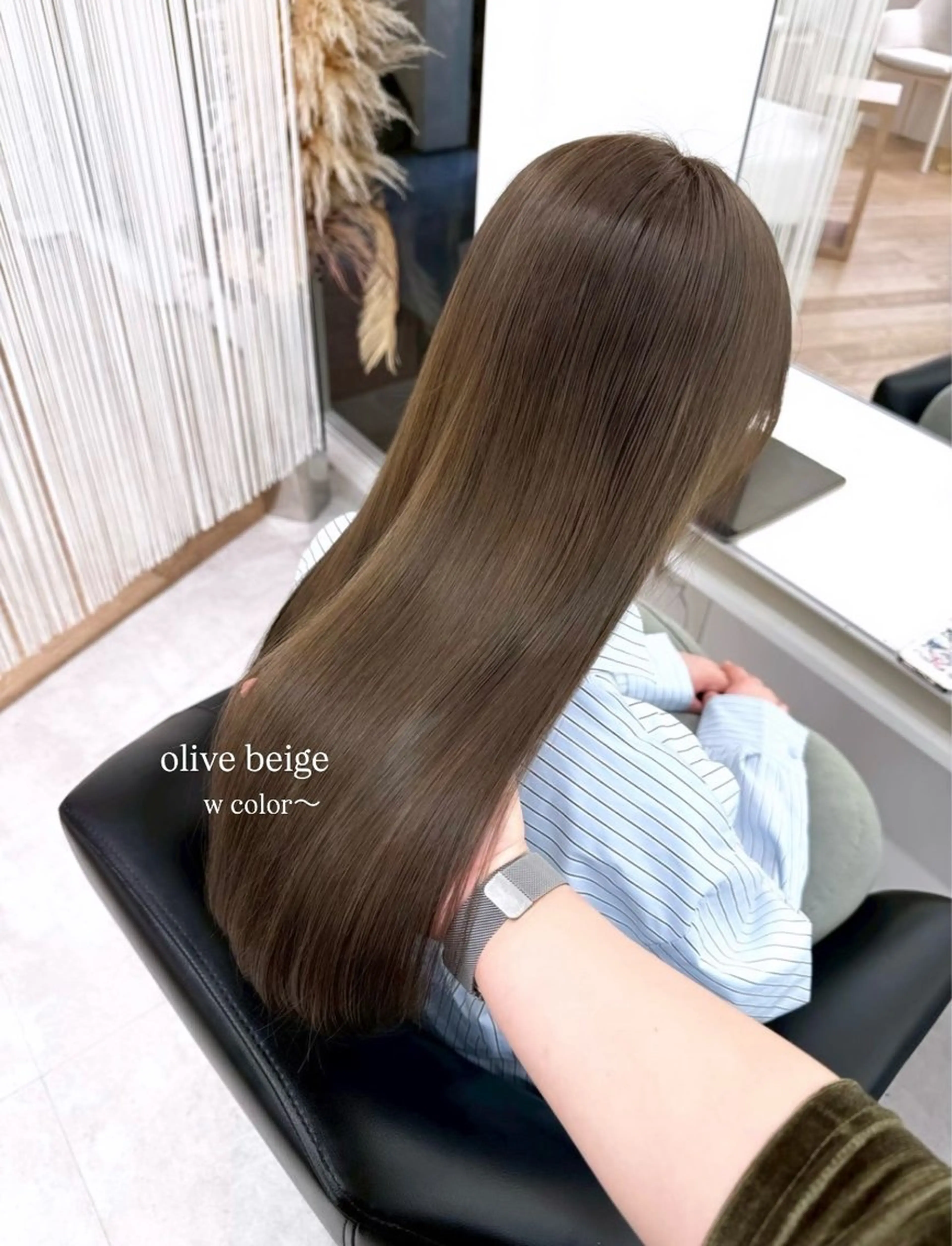 ロング カラー ベージュカラー 透明感カラー ダブルカラー オリーブベージュ カット ヘアカラー Parve Mix/ 平 奈果🎀のヘアスタイル