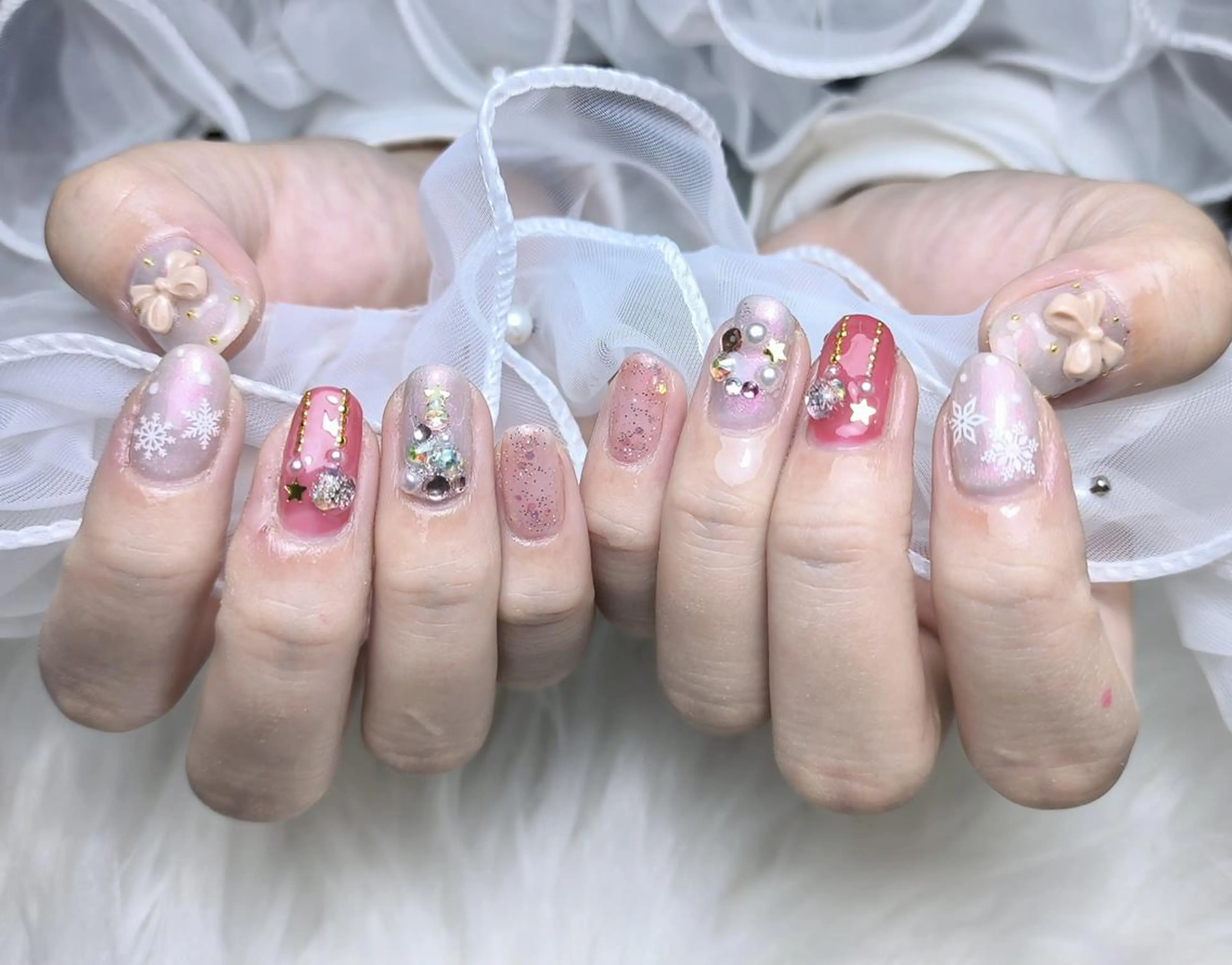 ネイル na🎀🎀na ちゅるちゅるのネイルデザイン