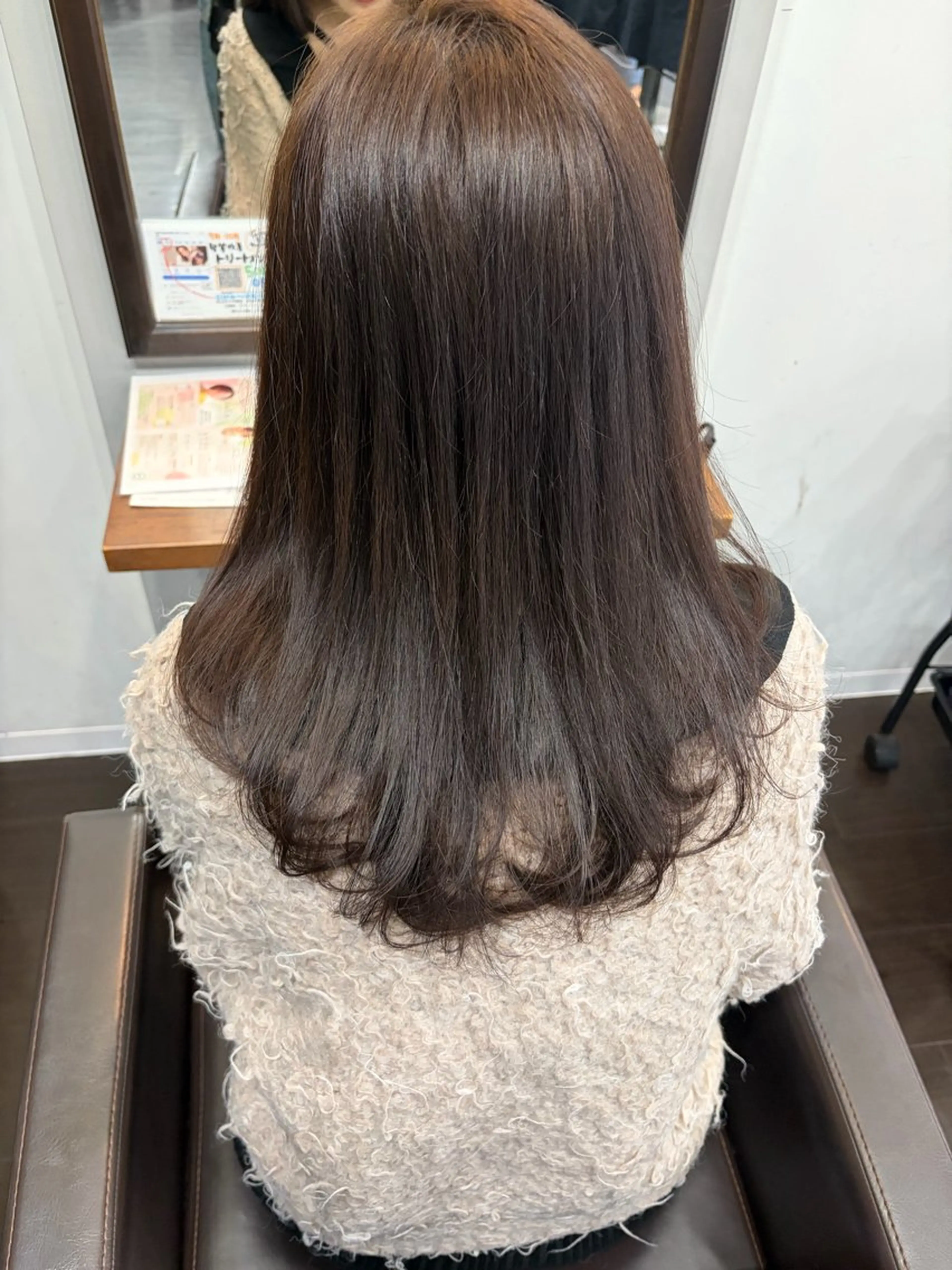 セミロング カラー you 🪼のヘアスタイル