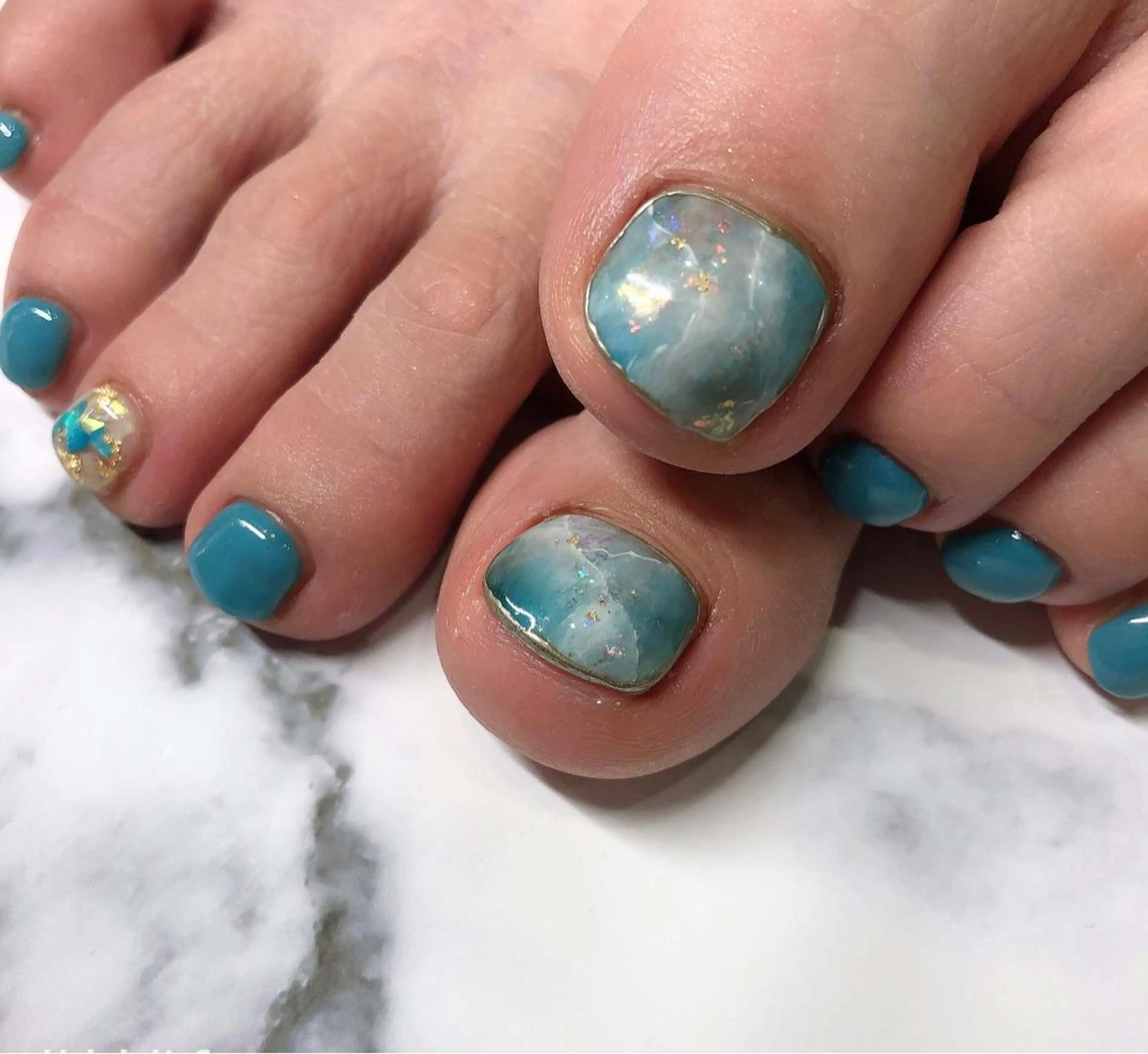 ロング カラー ヘアアレンジ キッズ ネイル マツエク・マツパ フットネイル 福田 加奈のネイルデザイン