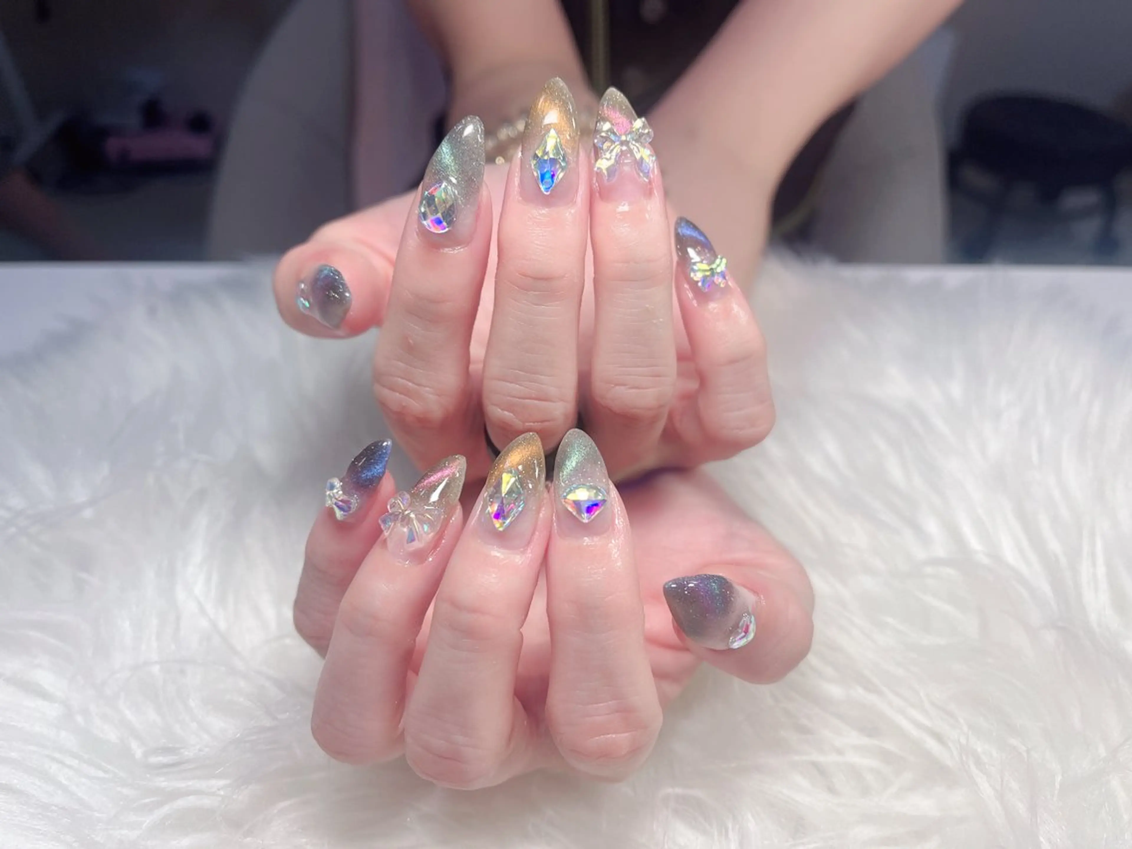 ネイル LOA.NAIL Yumiのネイルデザイン